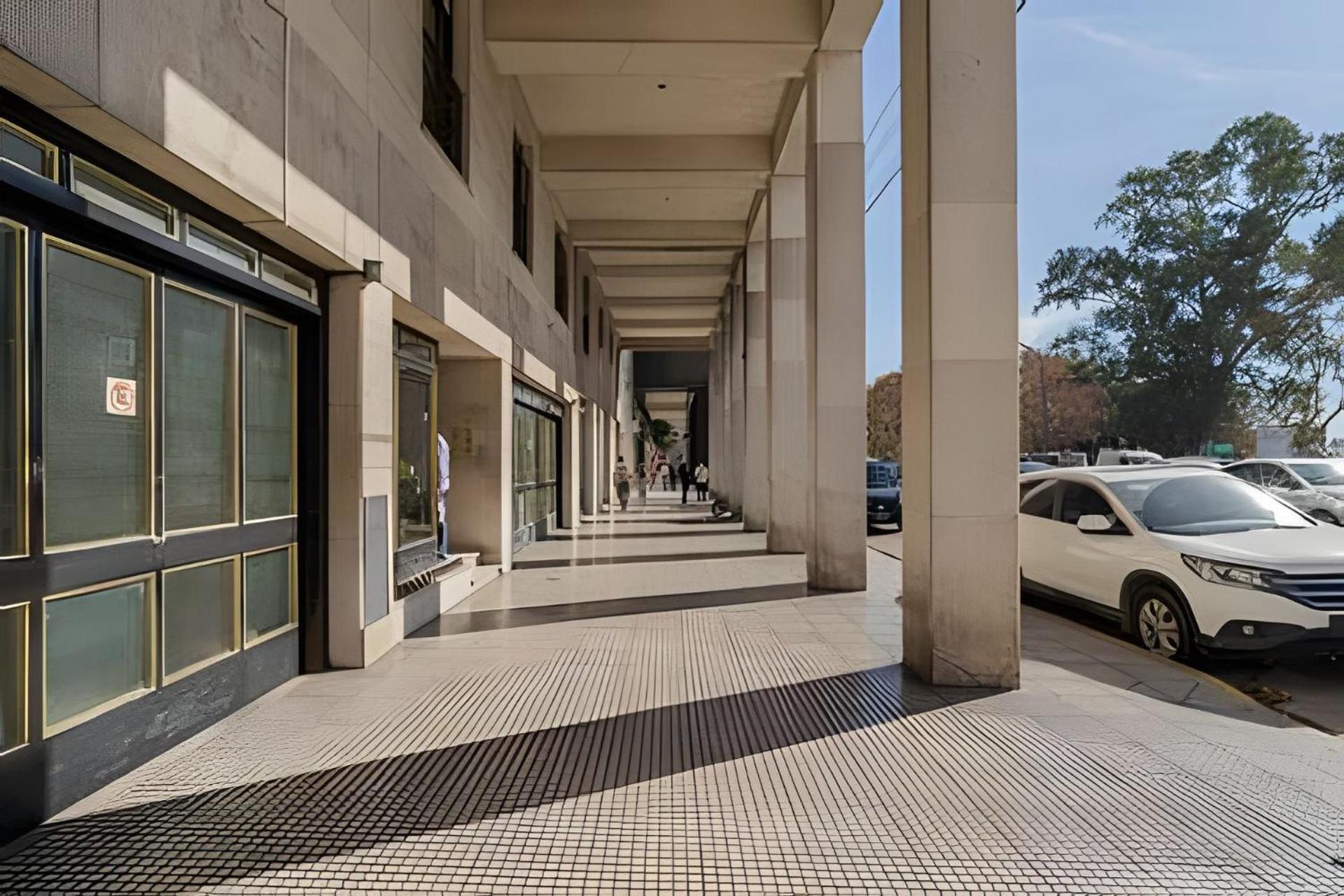 Amplio Y Centrico En Av. Libertador Ideal Familias Apartamento *
