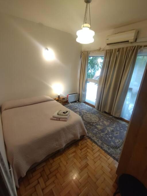 Completo En Coghlan Apartamento *