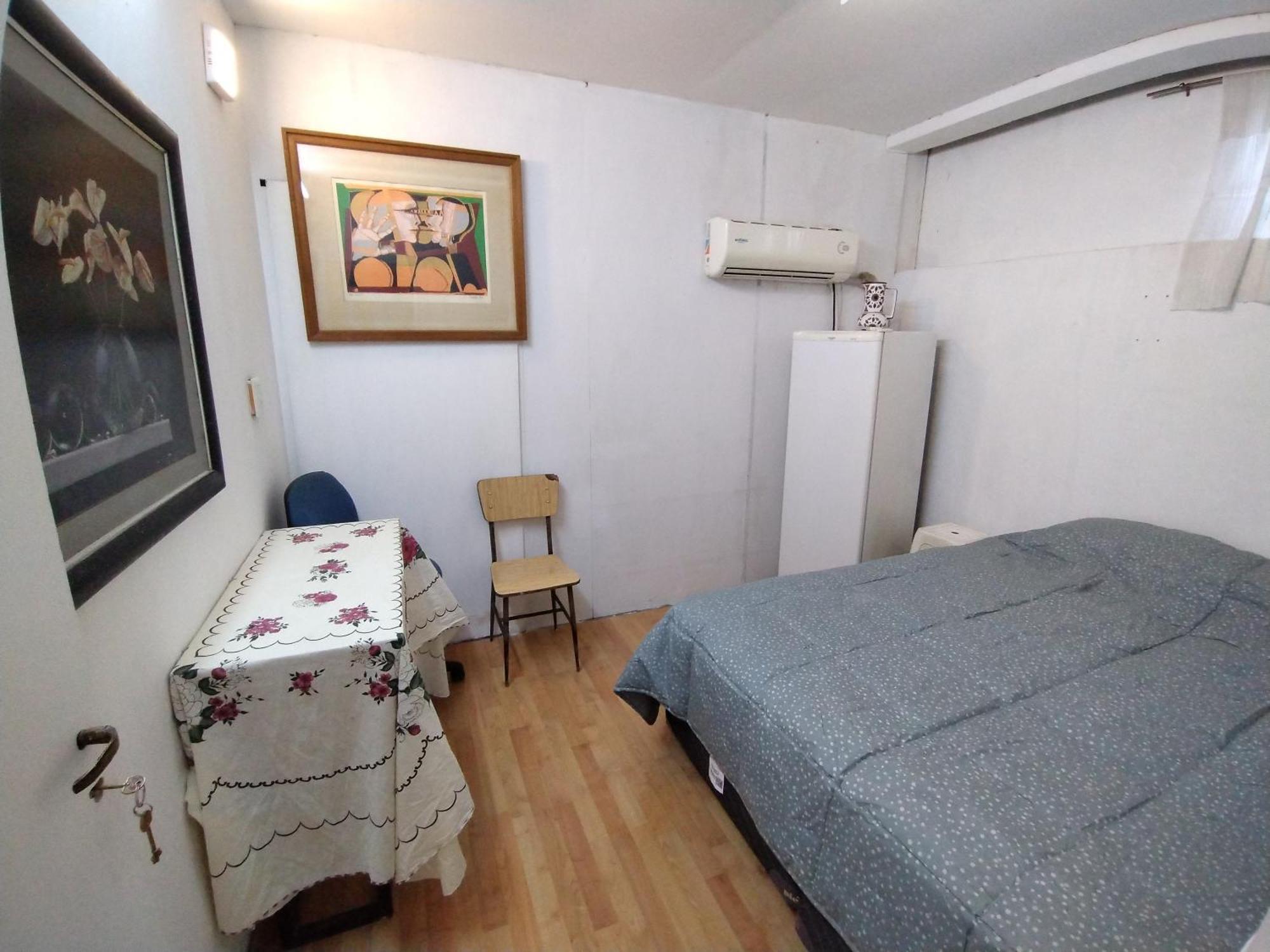 Warnes Factory Movistar Apartamento