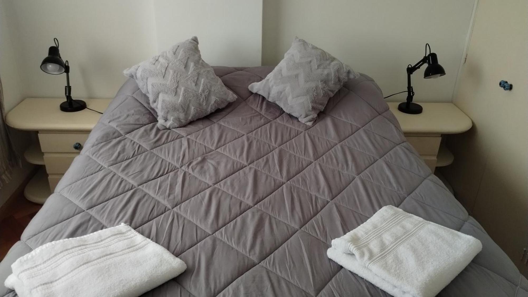 Bright & Spacious Flat In Almagro-perfect For Groups And Families Apartamento
