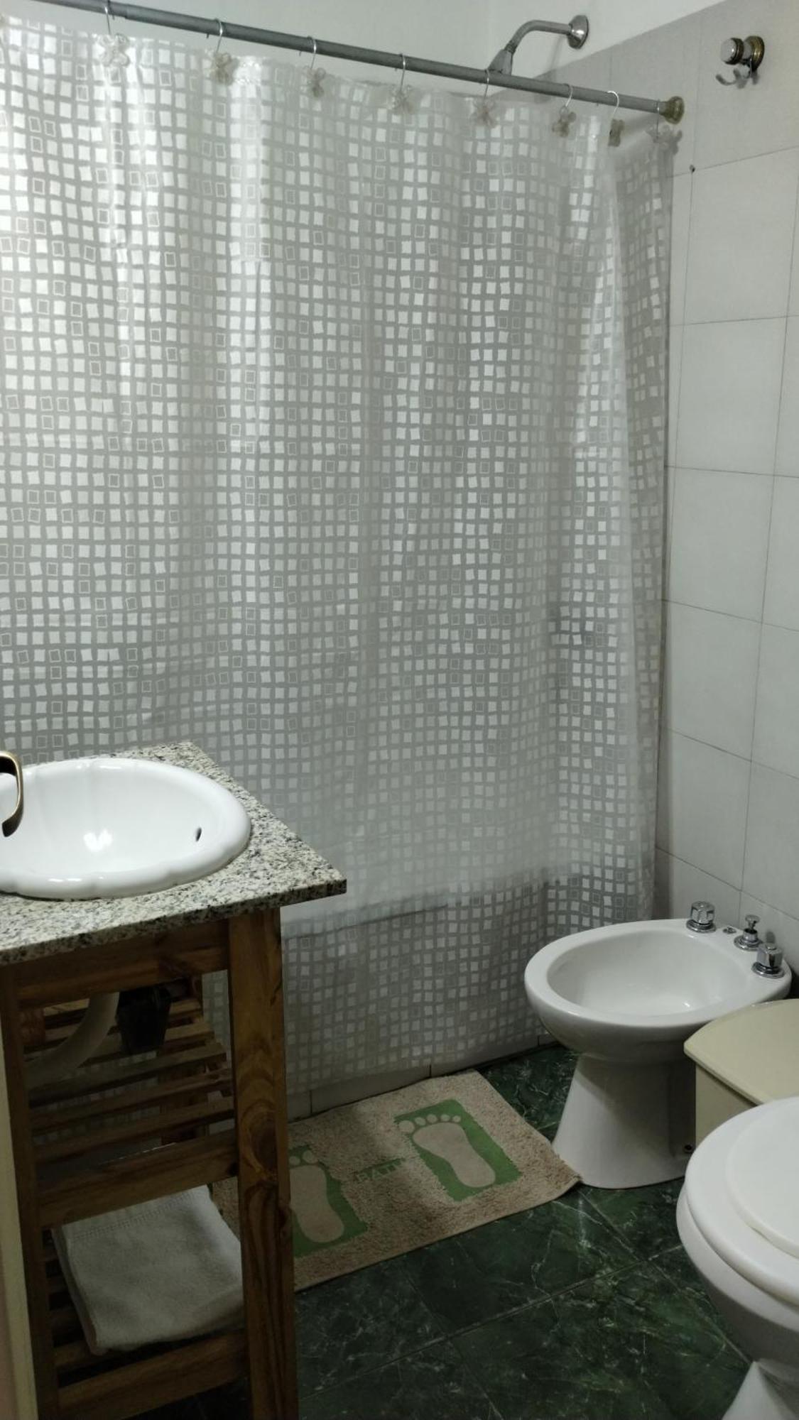 Bright & Spacious Flat In Almagro-perfect For Groups And Families * Ciudad Autónoma de Buenos Aires