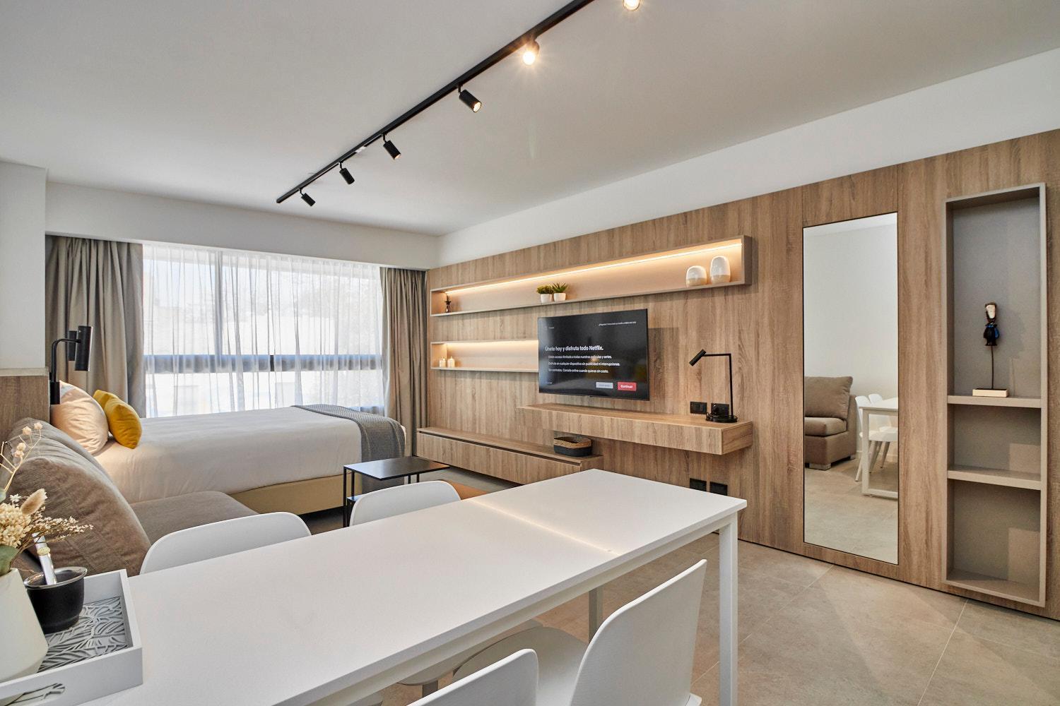 Aparthotel Soho *