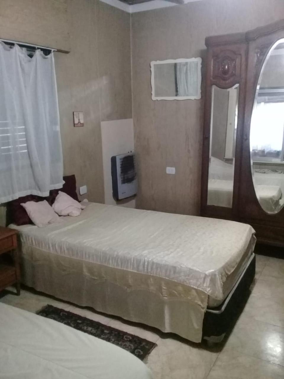 Pensión Casa Angelita En Saavedra *