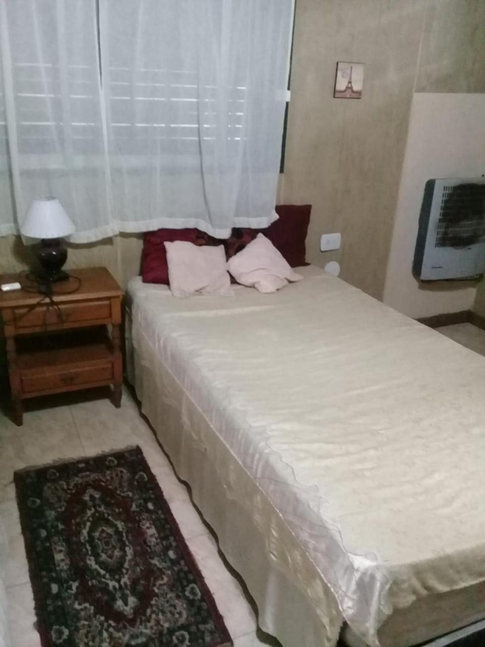 Casa Angelita En Saavedra Pensión Ciudad Autónoma de Buenos Aires