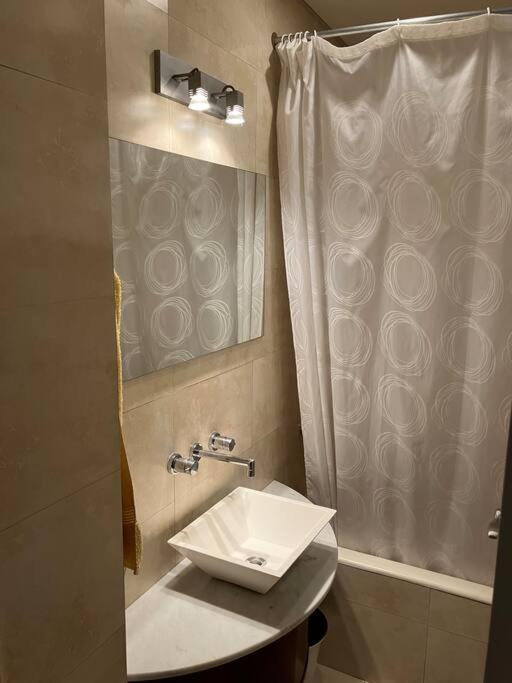Departamento Familiar En Plaza Guemes * Buenos Aires