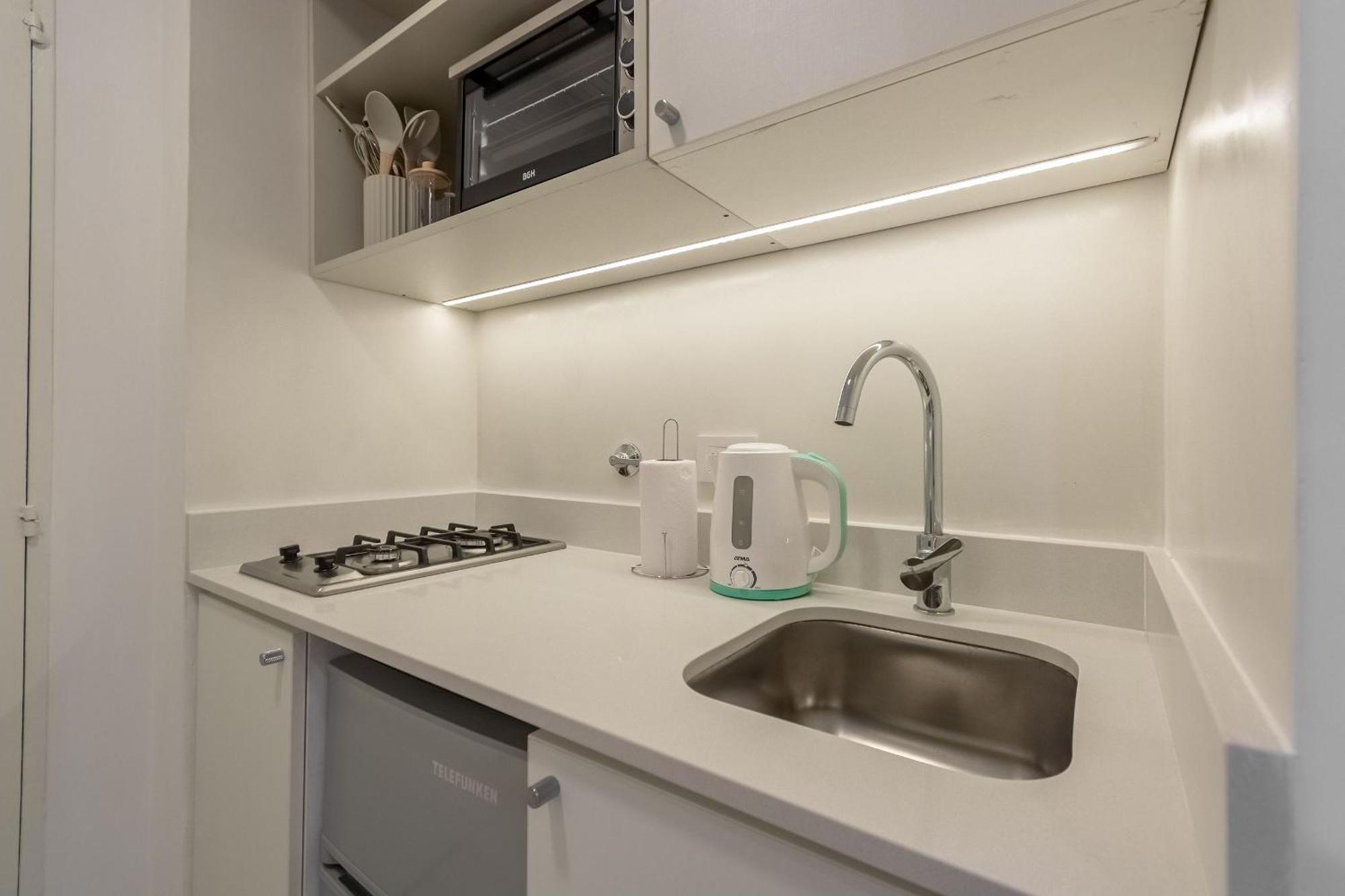 Apartamento Impecable Estudio En Retiro, En Av. Libertador
