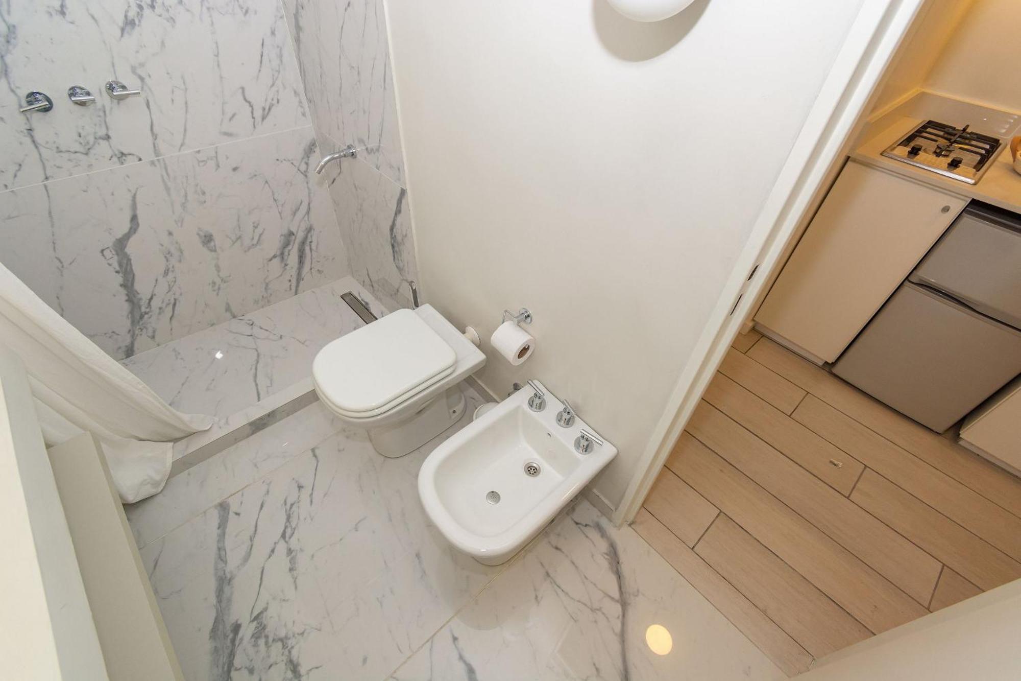 Impecable Estudio En Retiro, En Av. Libertador *