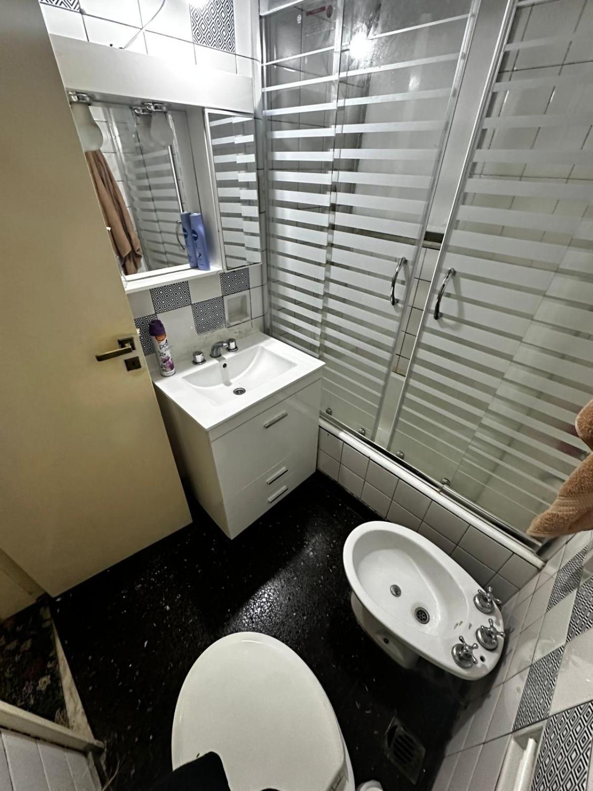 Apartamento Departamento Entero 2 Amoblado Con Terraza Y Living