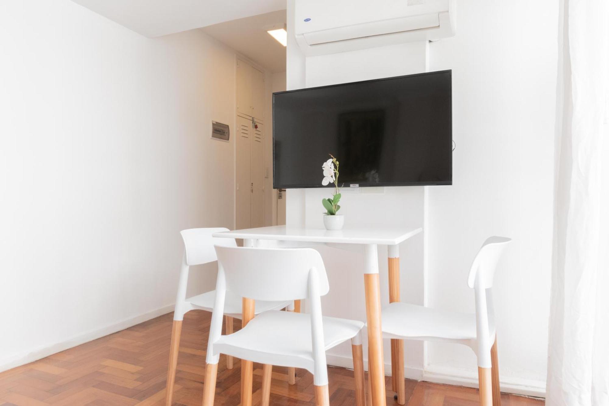 Apartment Fliphaus Guido 1700 A - New Petit Recoleta