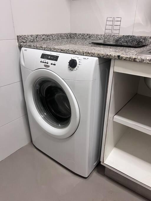 Modern And Cozy Apt, Wifi Hv, Spacious Kitchen * Ciudad Autónoma de Buenos Aires