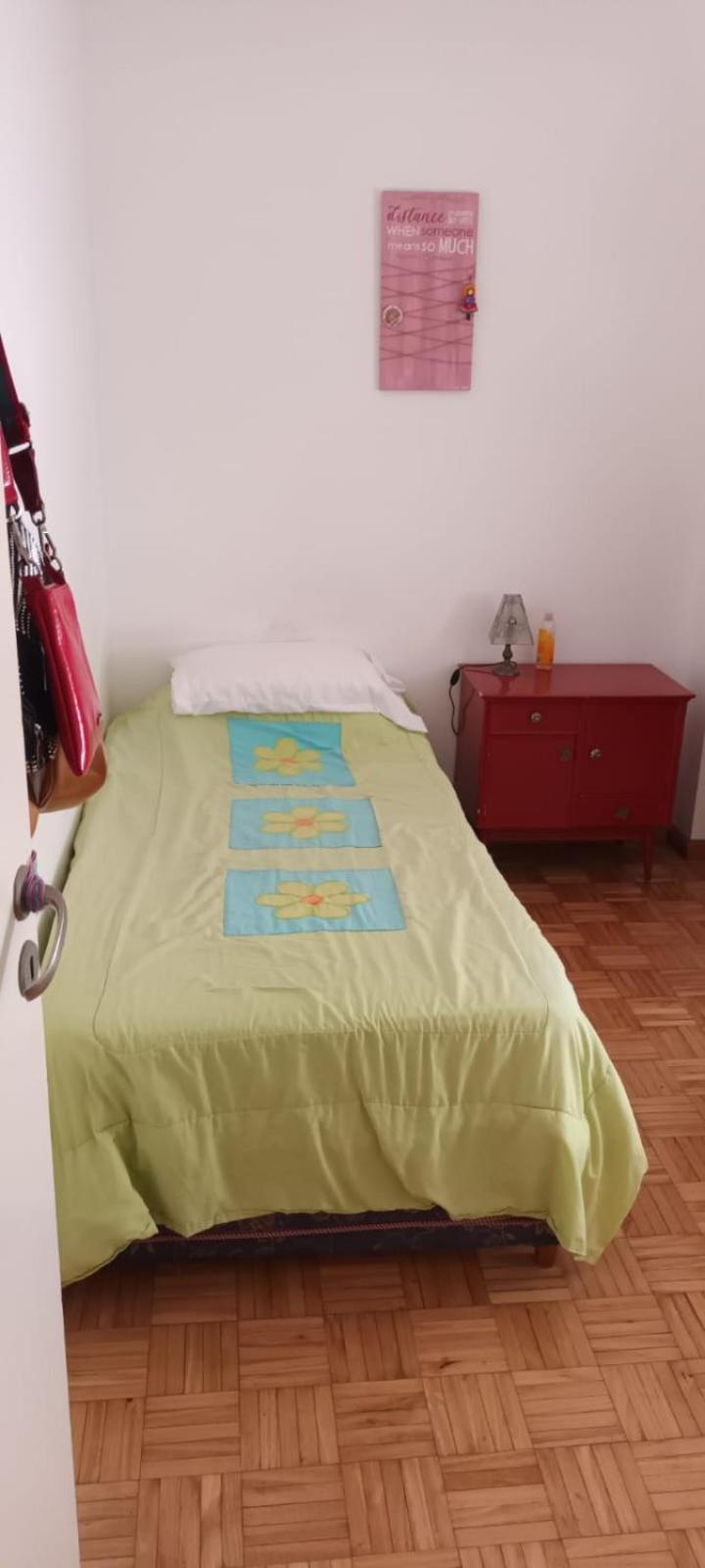 Juramento 1300 Compartido Solo Mujeres Habitación en casa particular *