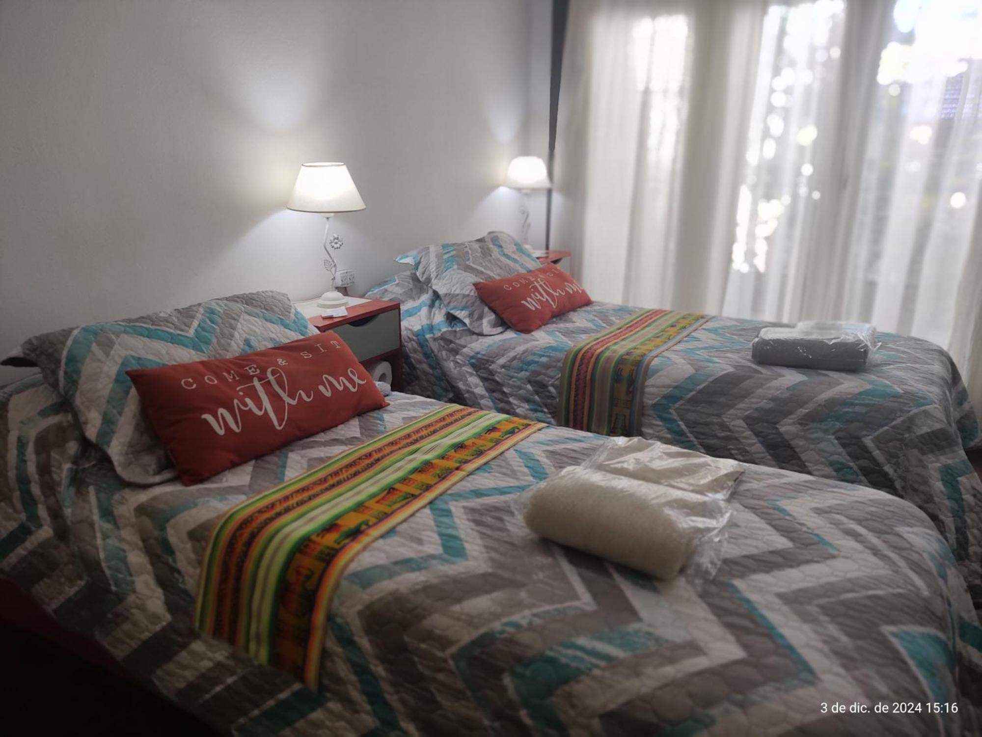 Ciudad Autonoma De Buenos Aires, , En Vivienda Familiar