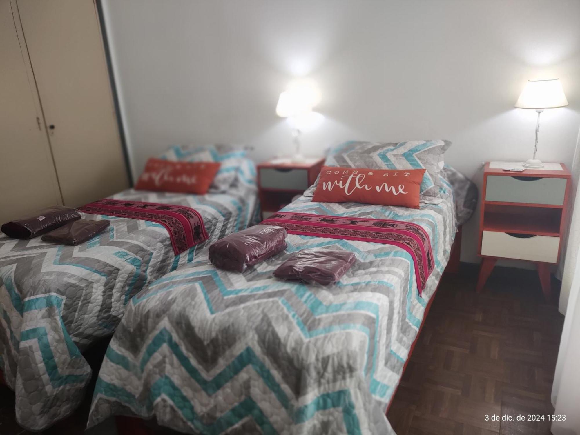 Ciudad Autonoma De Buenos Aires, , En Vivienda Familiar * Ciudad Autónoma de Buenos Aires