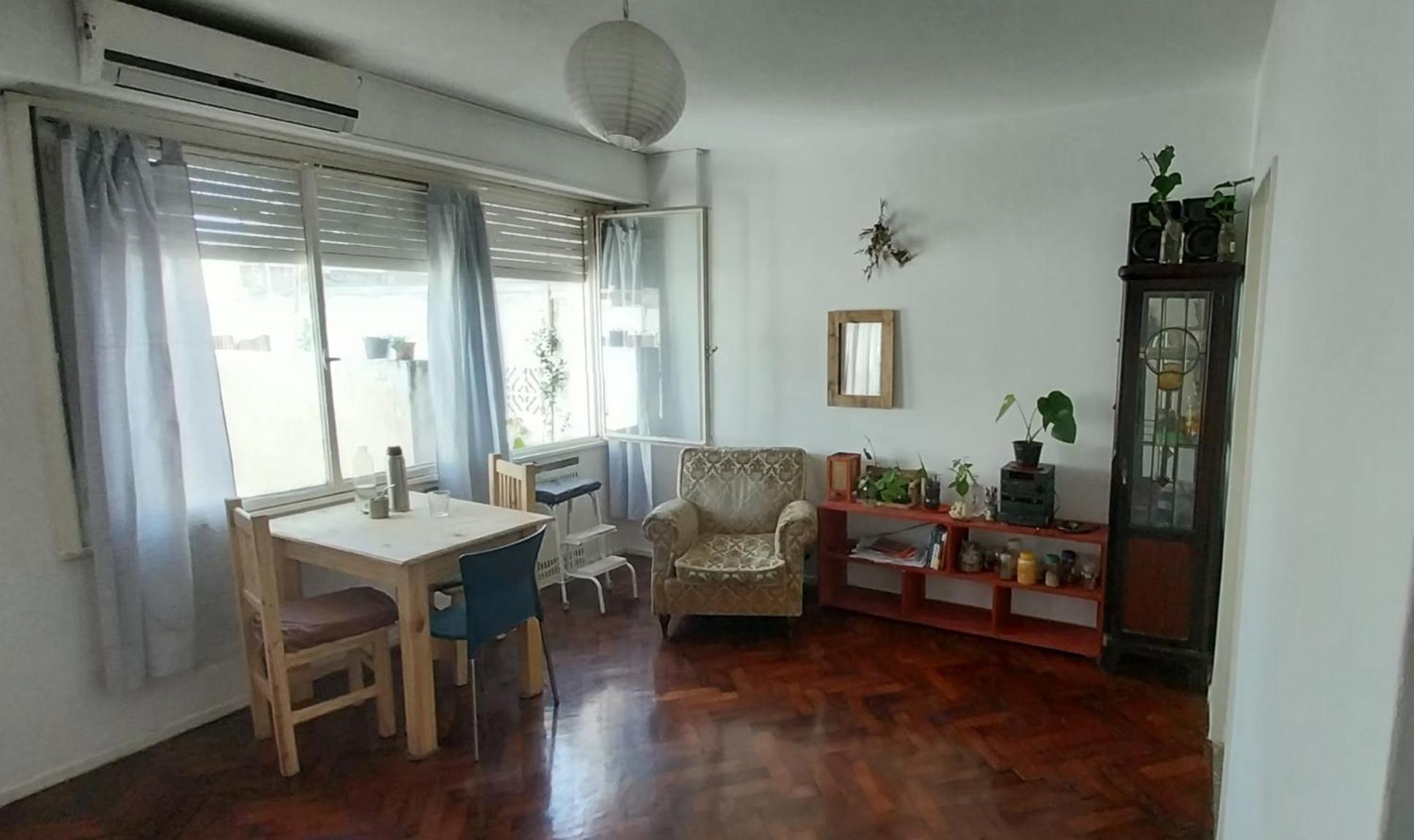 Departamento Luminoso, Con Terraza, No Reservar Sin Leer En Mi Perfil Info Del Departamento *