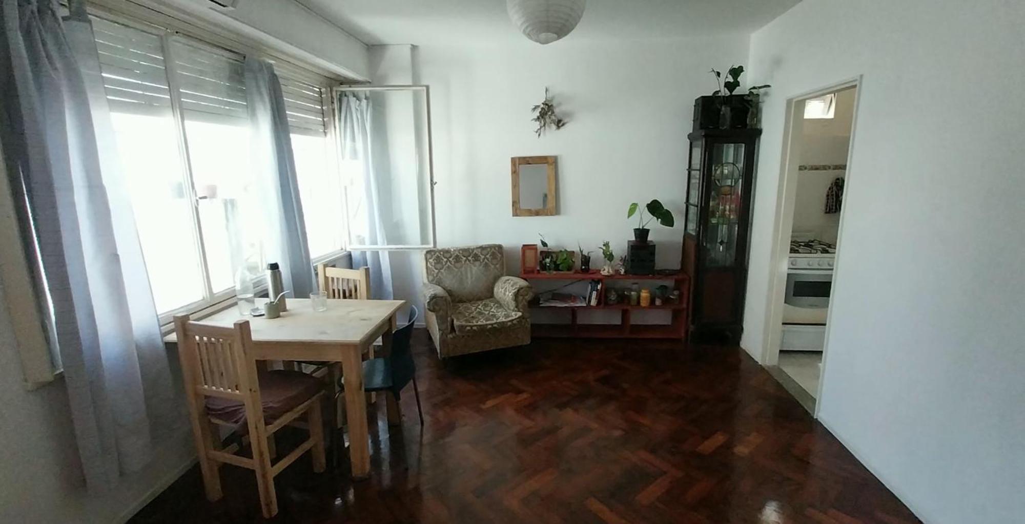Departamento Luminoso, Con Terraza, No Reservar Sin Leer En Mi Perfil Info Del Departamento