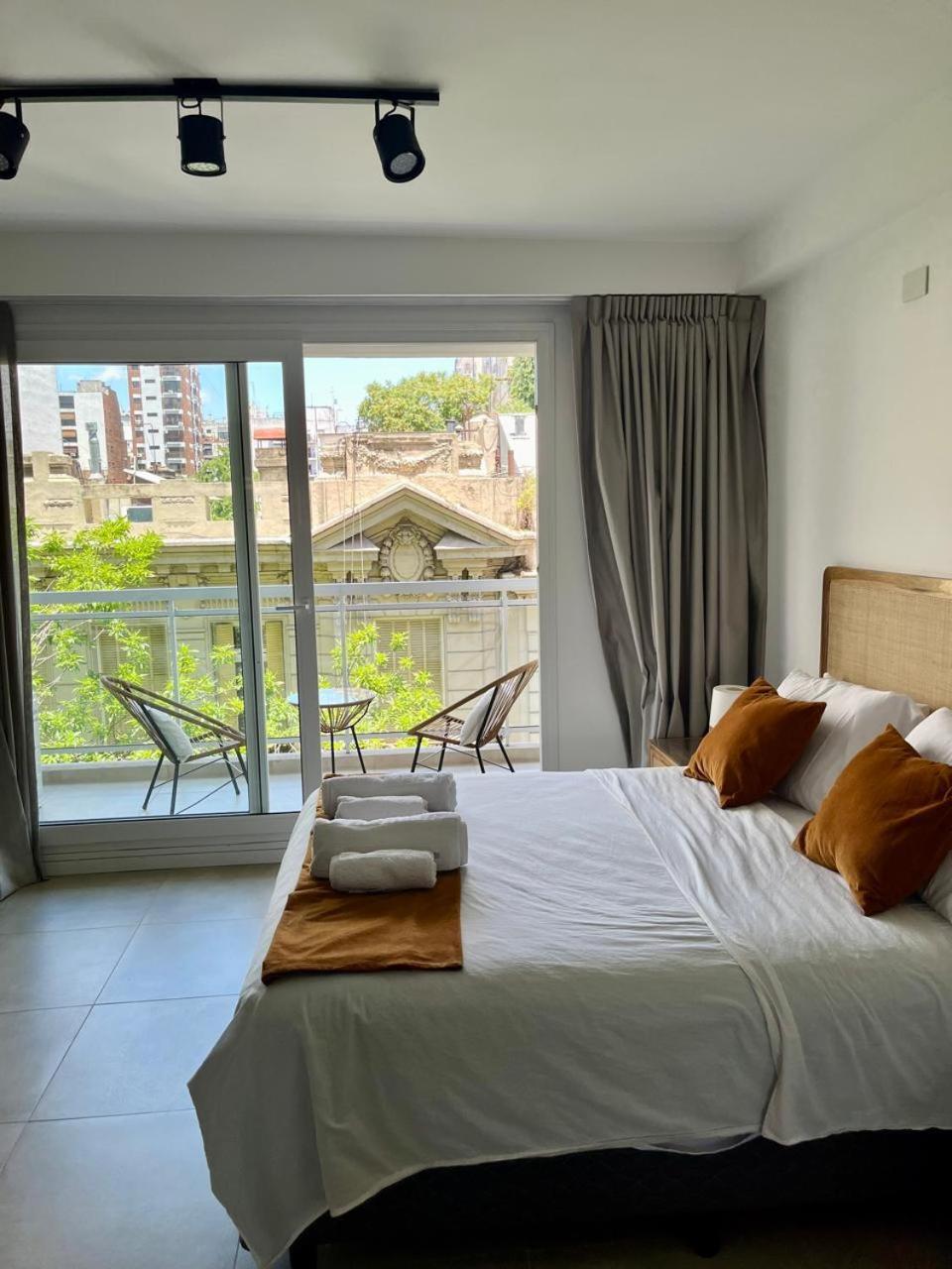 Apartamento Super Cute Con Hermoso Balcon A Estrenar En Recoleta *