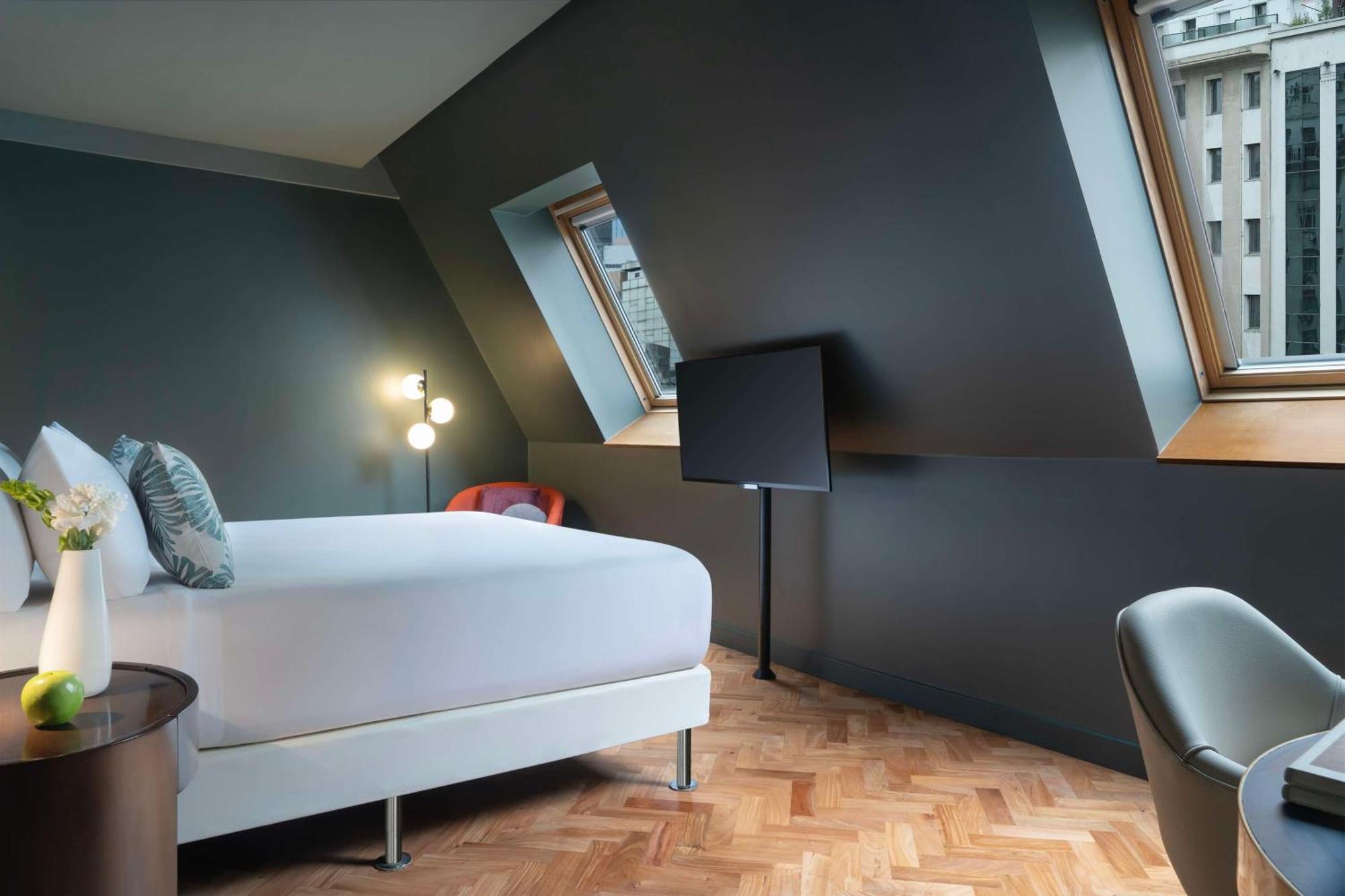 Nh Collection Lancaster Hotel 4*