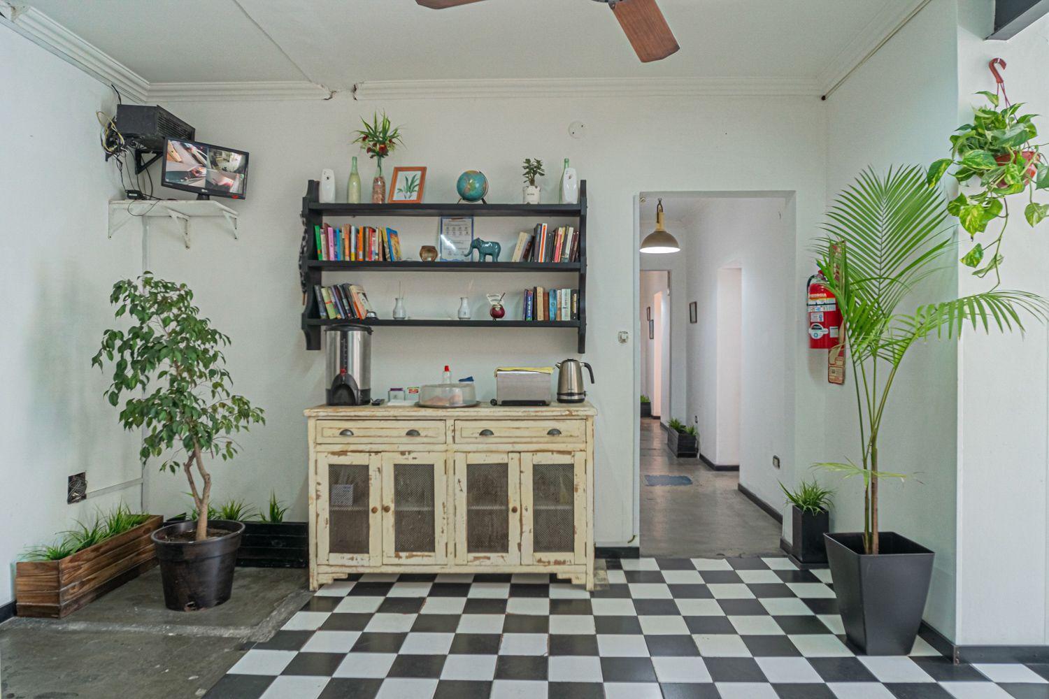 Maison Colonial Hostal *