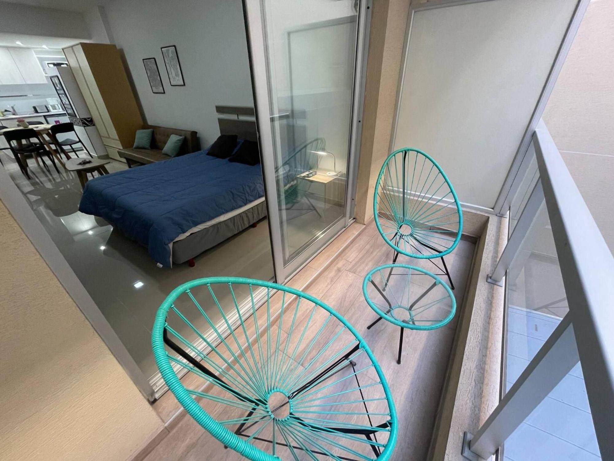 In San Telmo- Paseo De La Cisterna 323 Apartamento