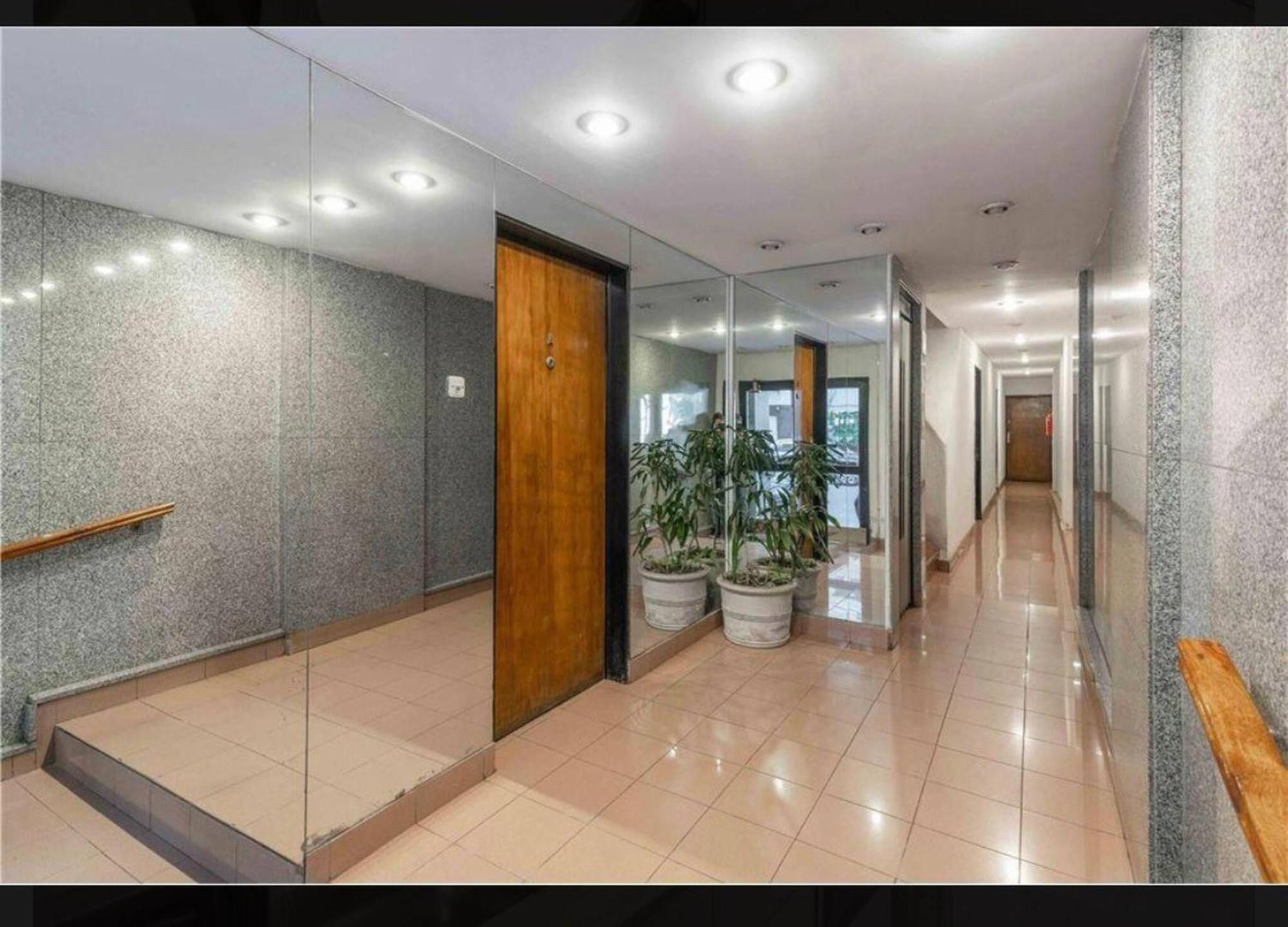 Charming With Patio In Colegiales Apartment *