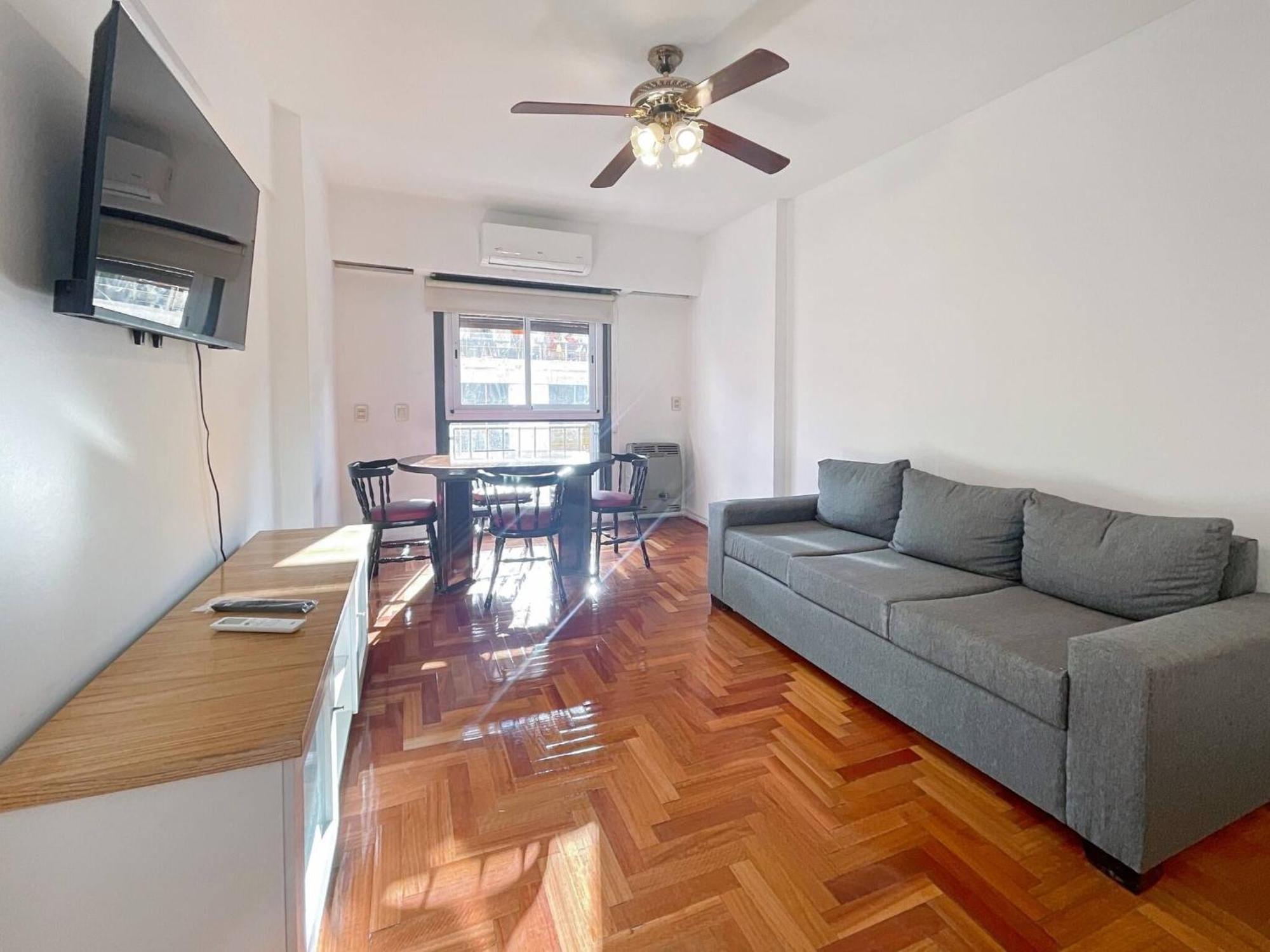 Spacious And Cozy In The Heart Of Palermo Apartamento