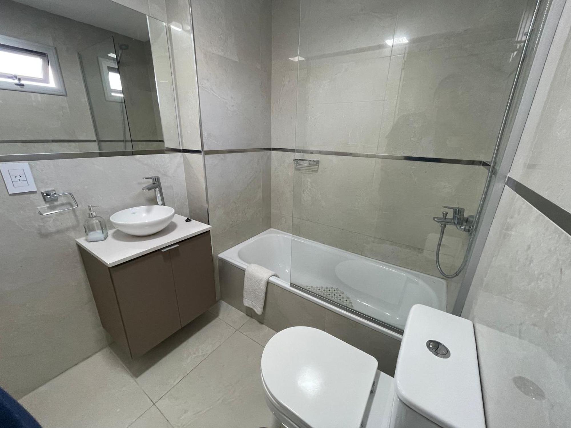 Luxury And Comfort In San Telmo With Pool And Balcony