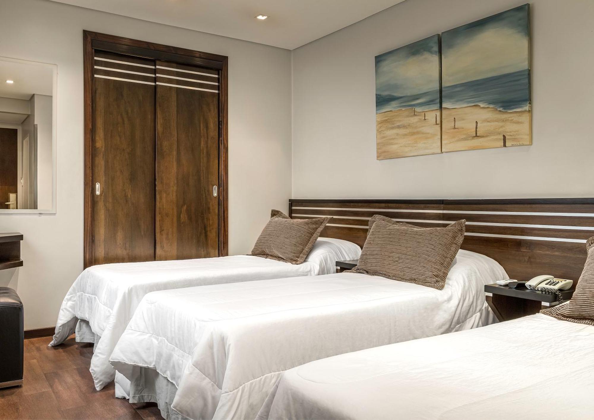 Up Retiro 3* Ciudad Autónoma de Buenos Aires