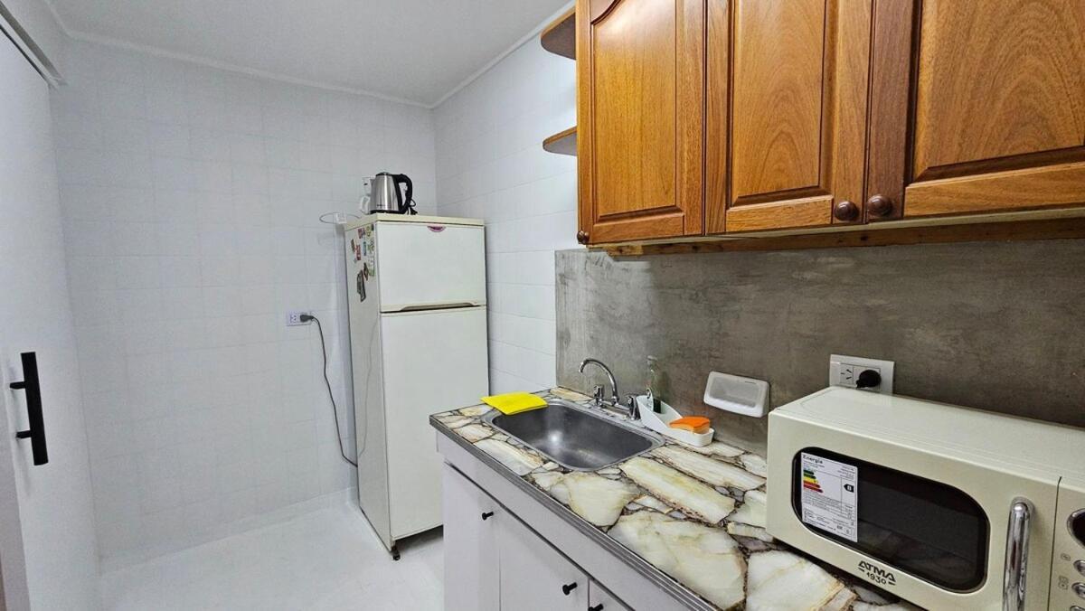 Apartamento Depto 2 Ambientes En Recoleta *