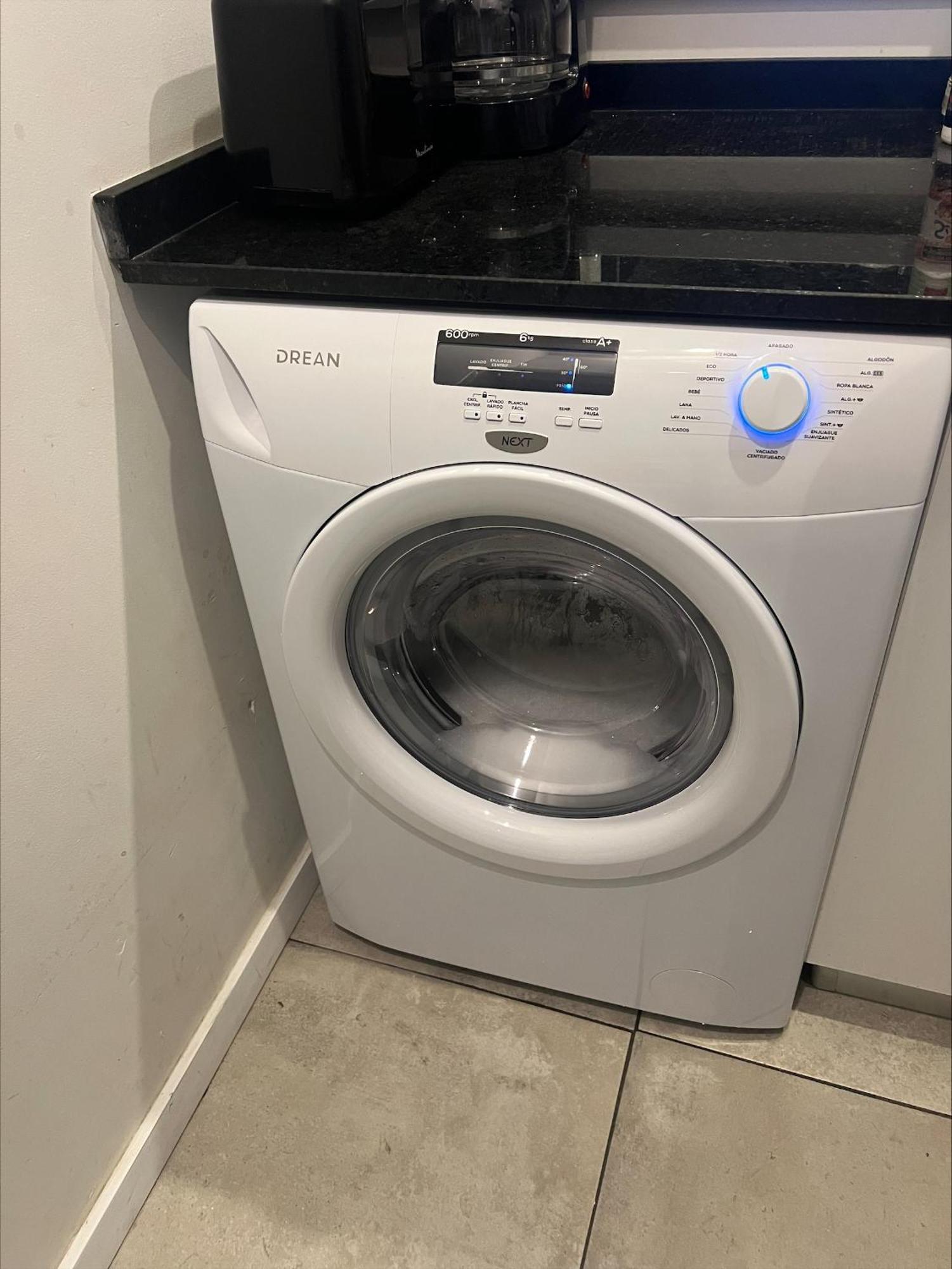 Apartamento In San Telmo En Con Dos Banos Y Balcon A La Calle *