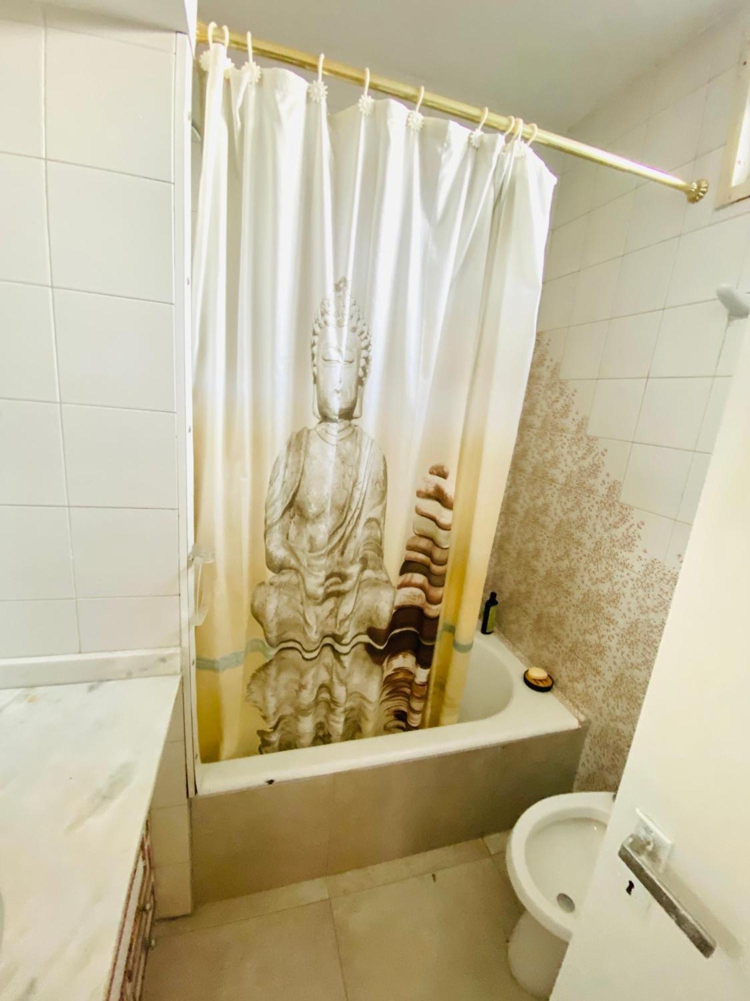 Gandhi Habitación en casa particular Ciudad Autónoma de Buenos Aires