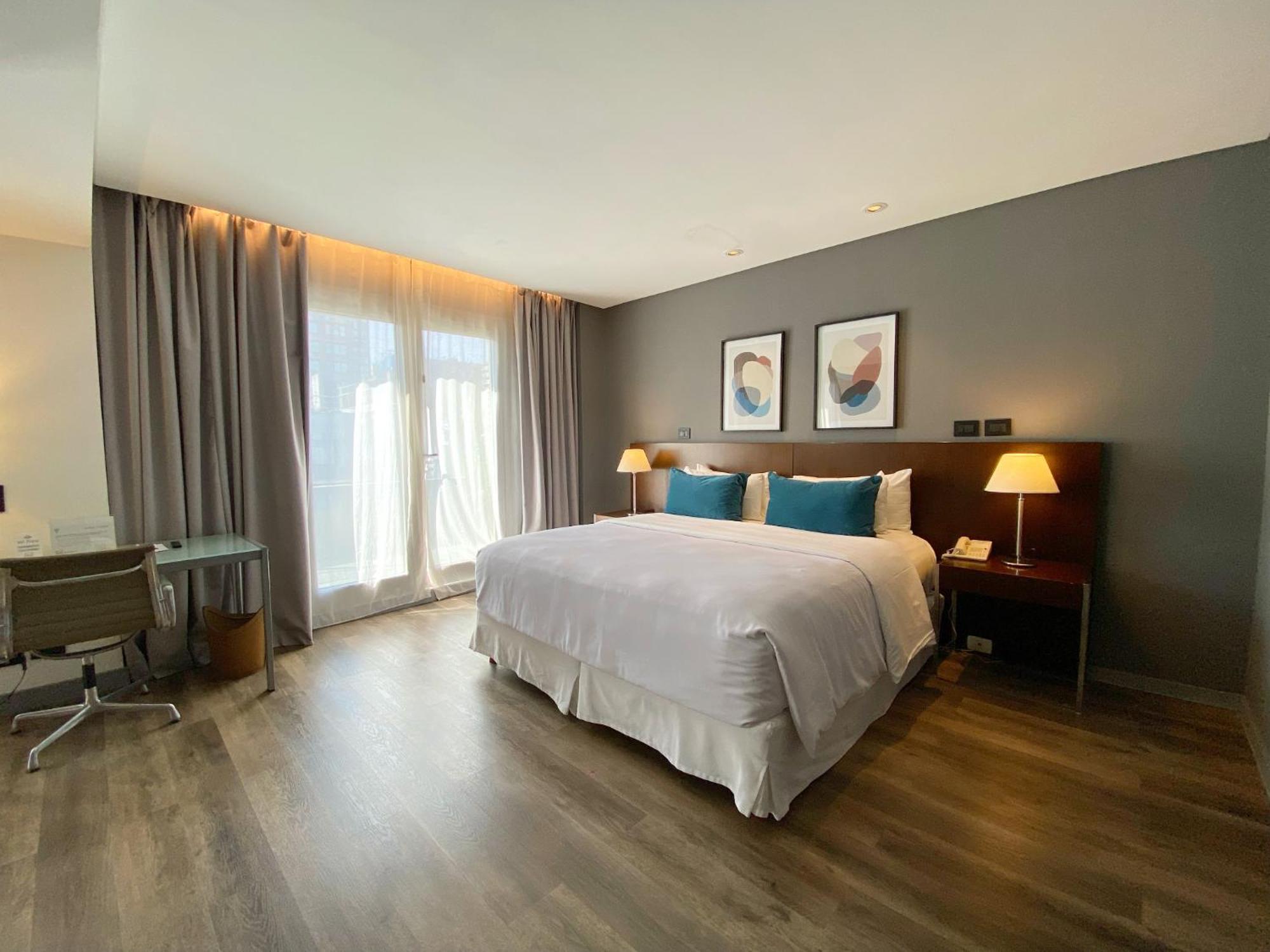 474 Hotel