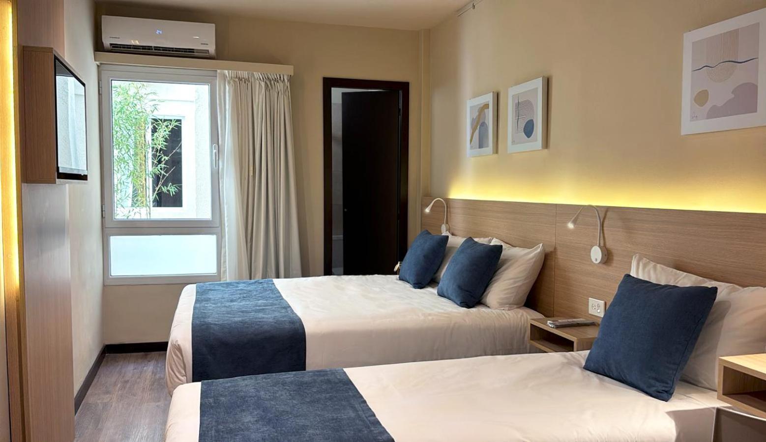 Pacifico Hotel 2*