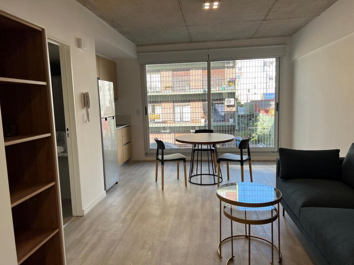 Palermo, Luminoso, Cerca De La Rural Y Subte, Wifi, 4b Apartamento *