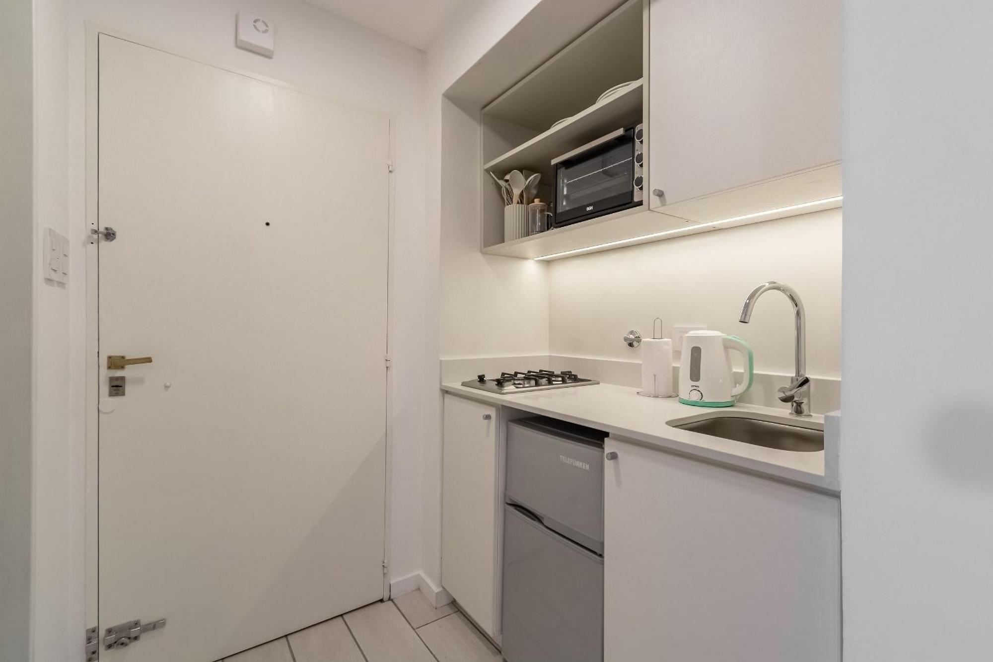 Apartamento Impecable Estudio En Retiro, En Av. Libertador
