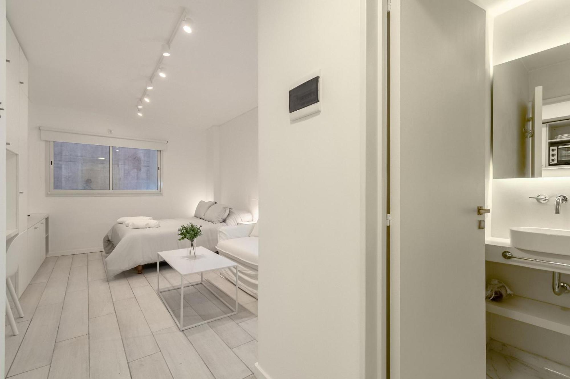 Apartamento Impecable Estudio En Retiro, En Av. Libertador Ciudad Autónoma de Buenos Aires