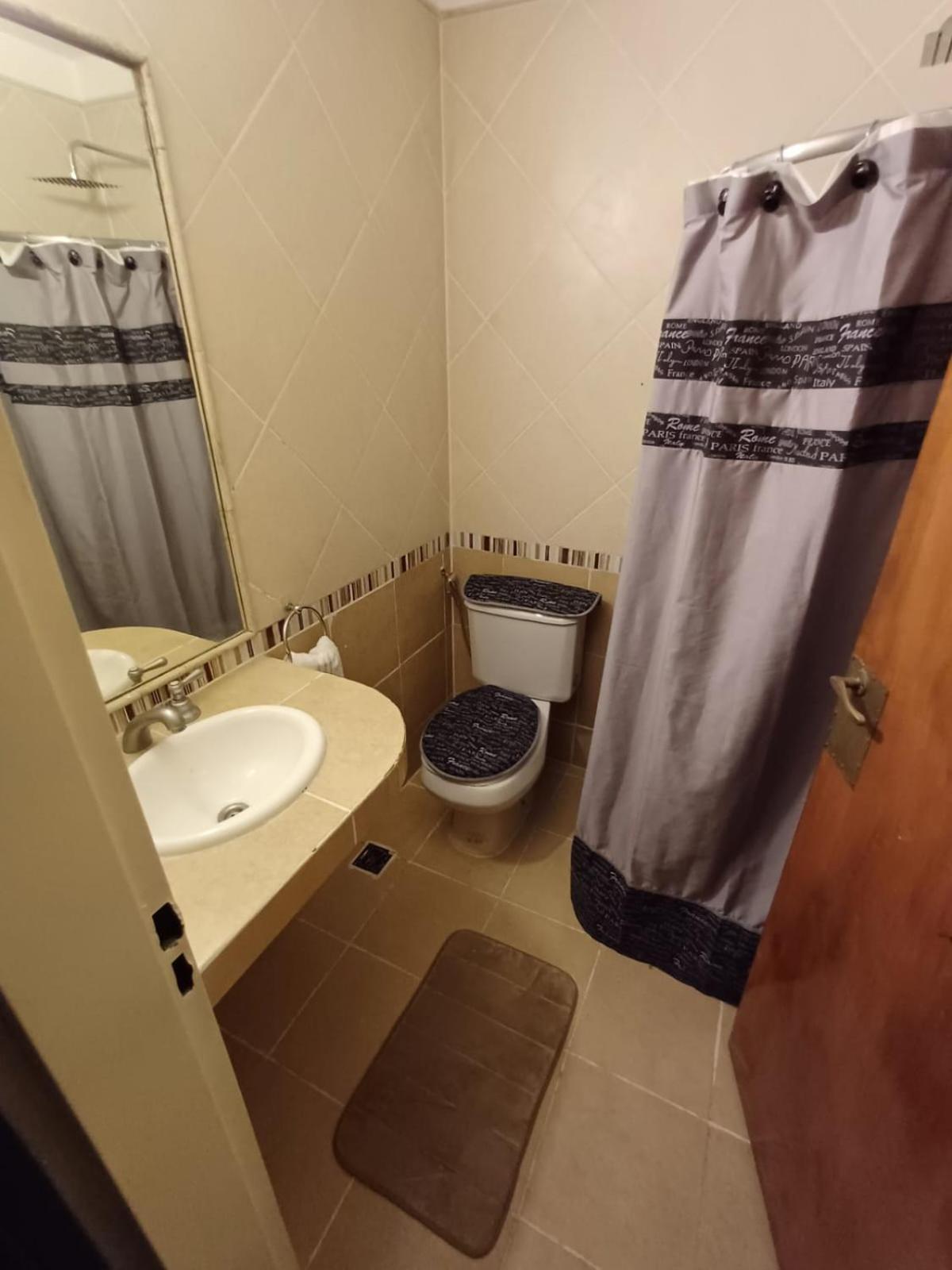 Hotel 1117 *