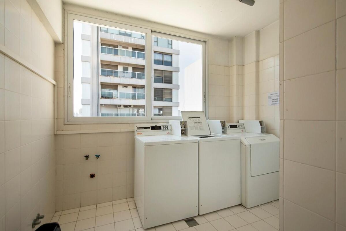 Luxury 1 Bedroom Canitas! Fast Wi-fi! Pool ! Apartamento *