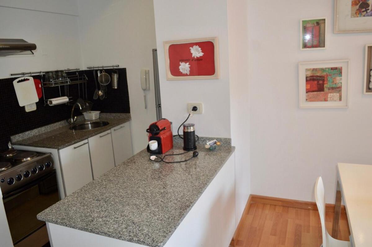 Luxury 1 Bedroom Canitas! Fast Wi-fi! Pool ! Buenos Aires