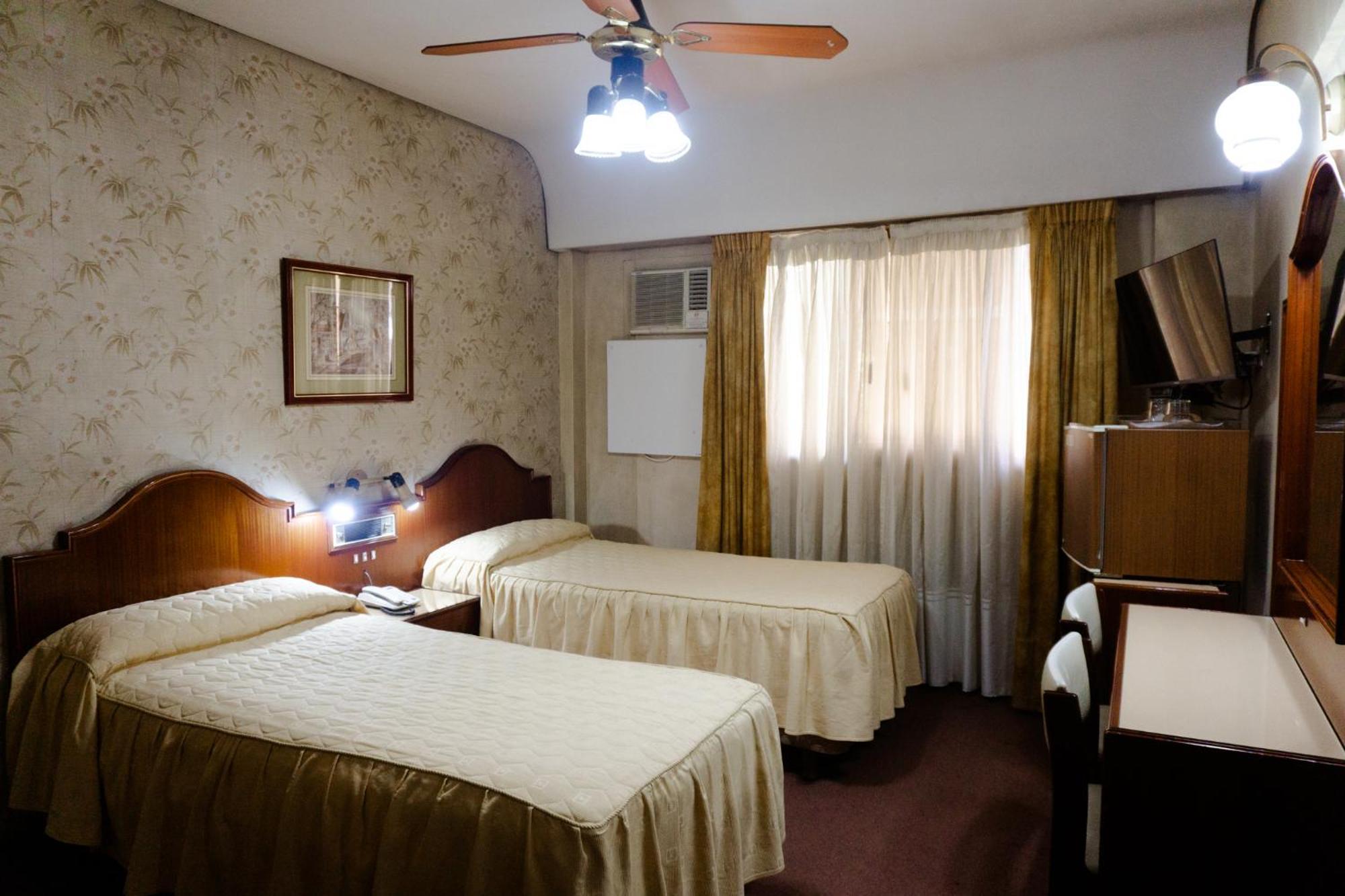 Eleven Palace Hotel 2*