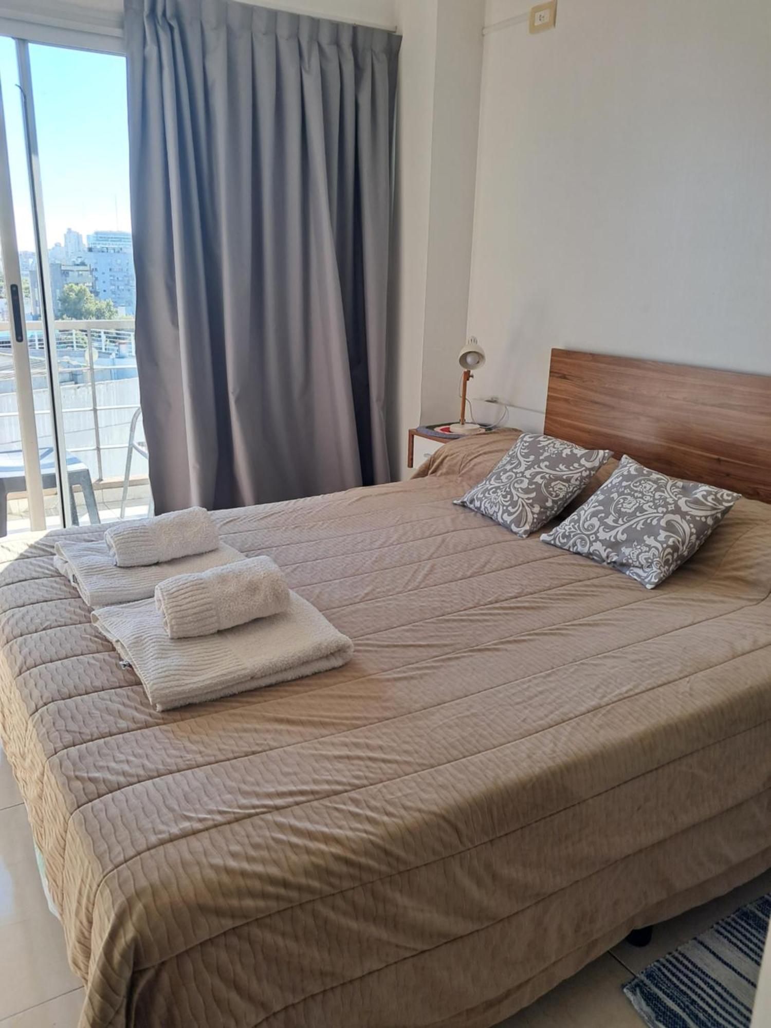 Apartamento Moderno, Con Wifi 100mg, Netflix Y Balcón Con Vista Abierta