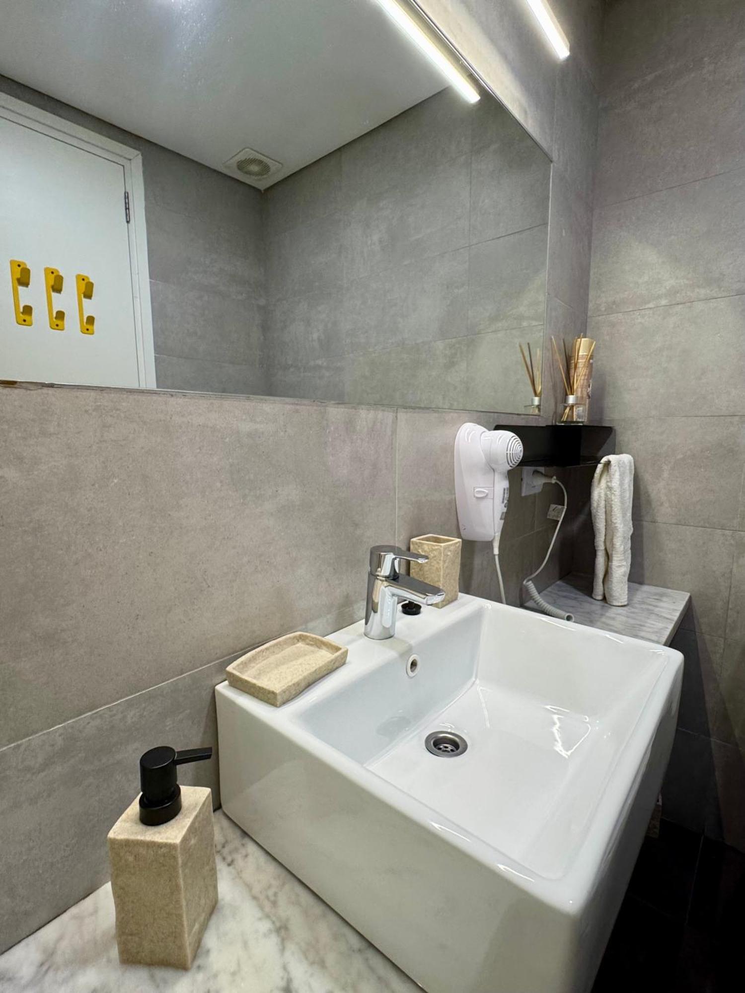 Foster Recoleta * Ciudad Autónoma de Buenos Aires