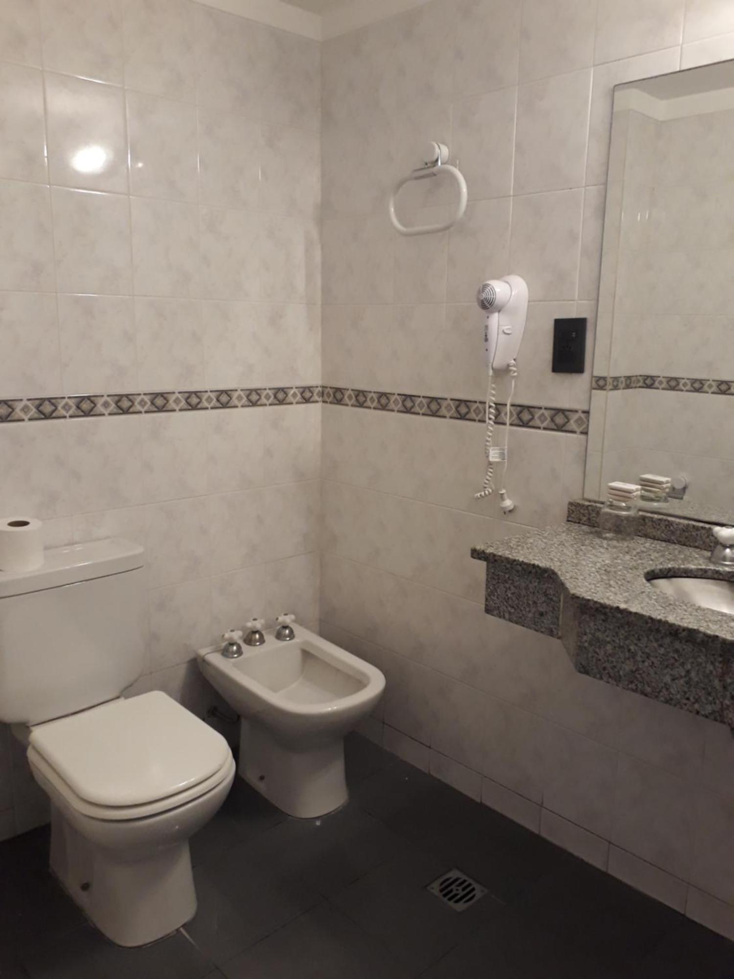 Plaza Roma 3* Ciudad Autónoma de Buenos Aires