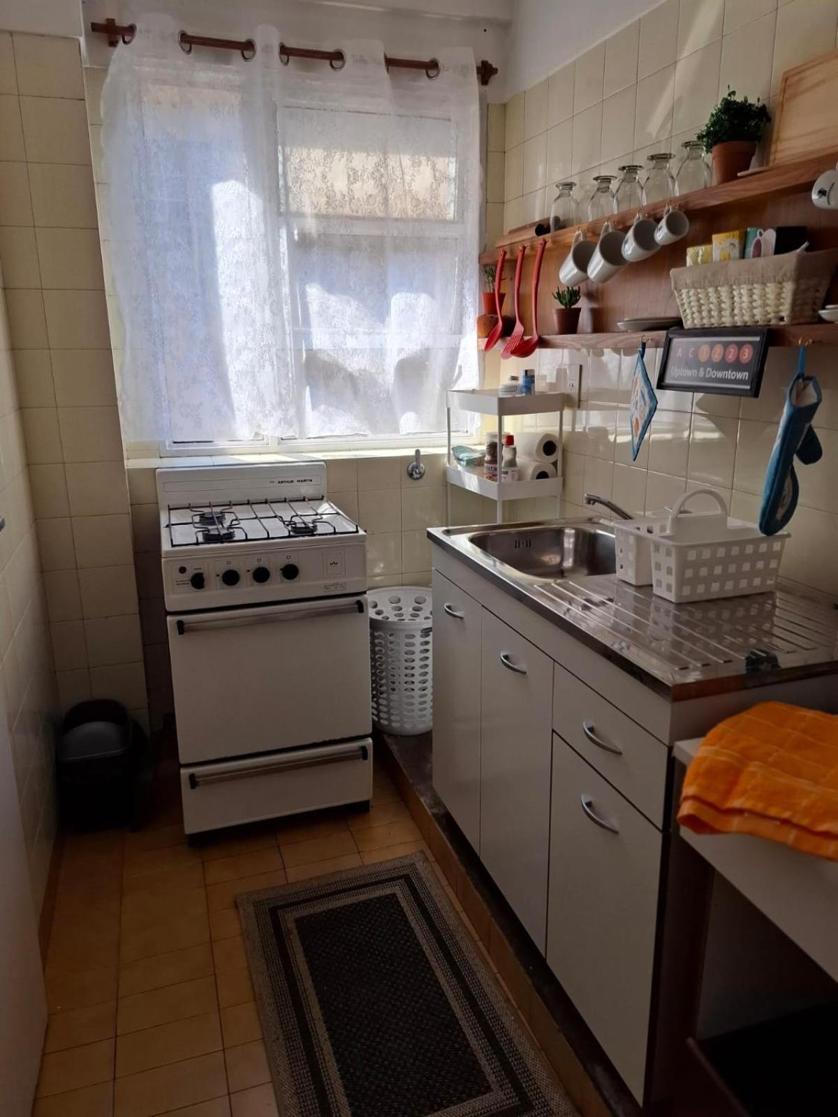 Apartamento Art Deco Esmeralda 847 , Conserjeria 24 ,chofer Con Auto Opcional, Pet Frienly