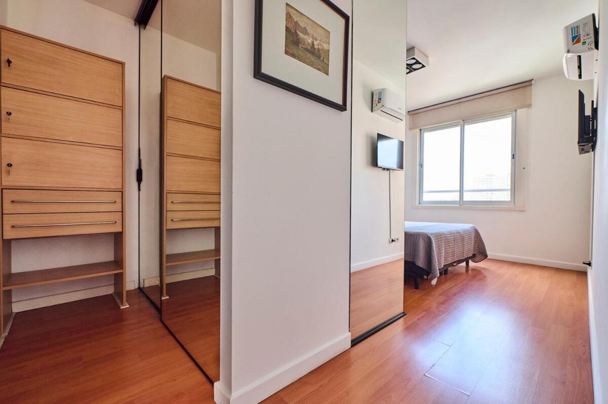 Ayres De Nunez 5 Stars * Buenos Aires