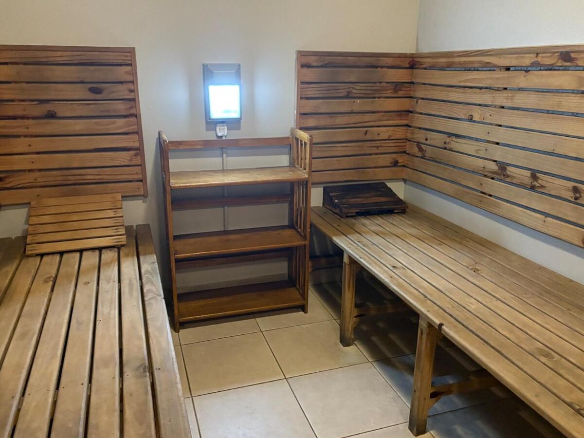 Ayres De Nunez 5 Stars * Buenos Aires