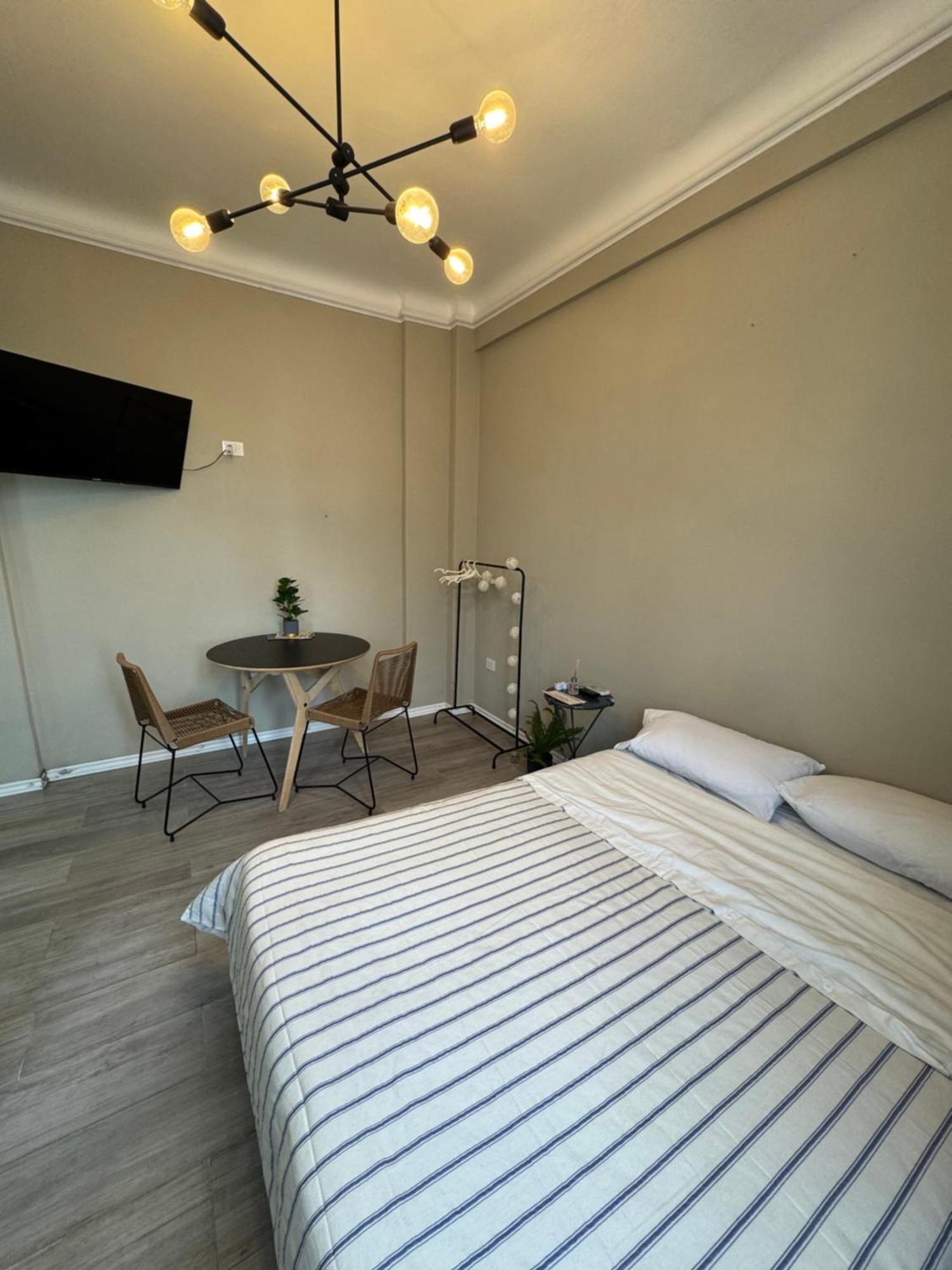Hermoso A Metros Del Obelisco Apartamento *