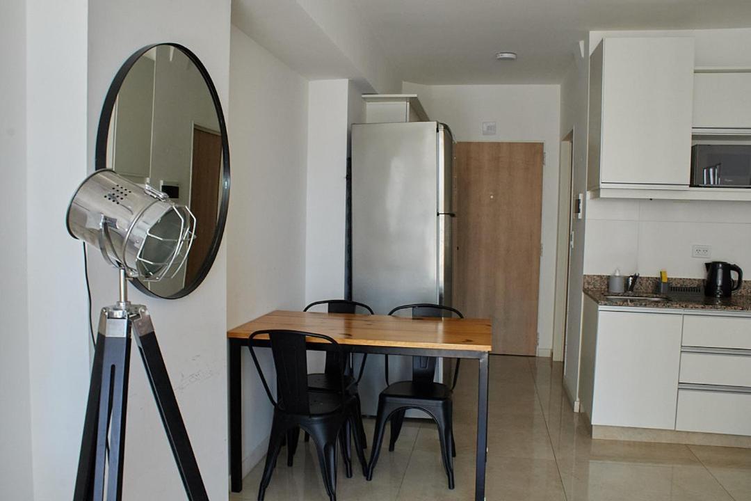 Apartamento Monomabiente Muy Bien Ubicado 2 O 3 Personas *