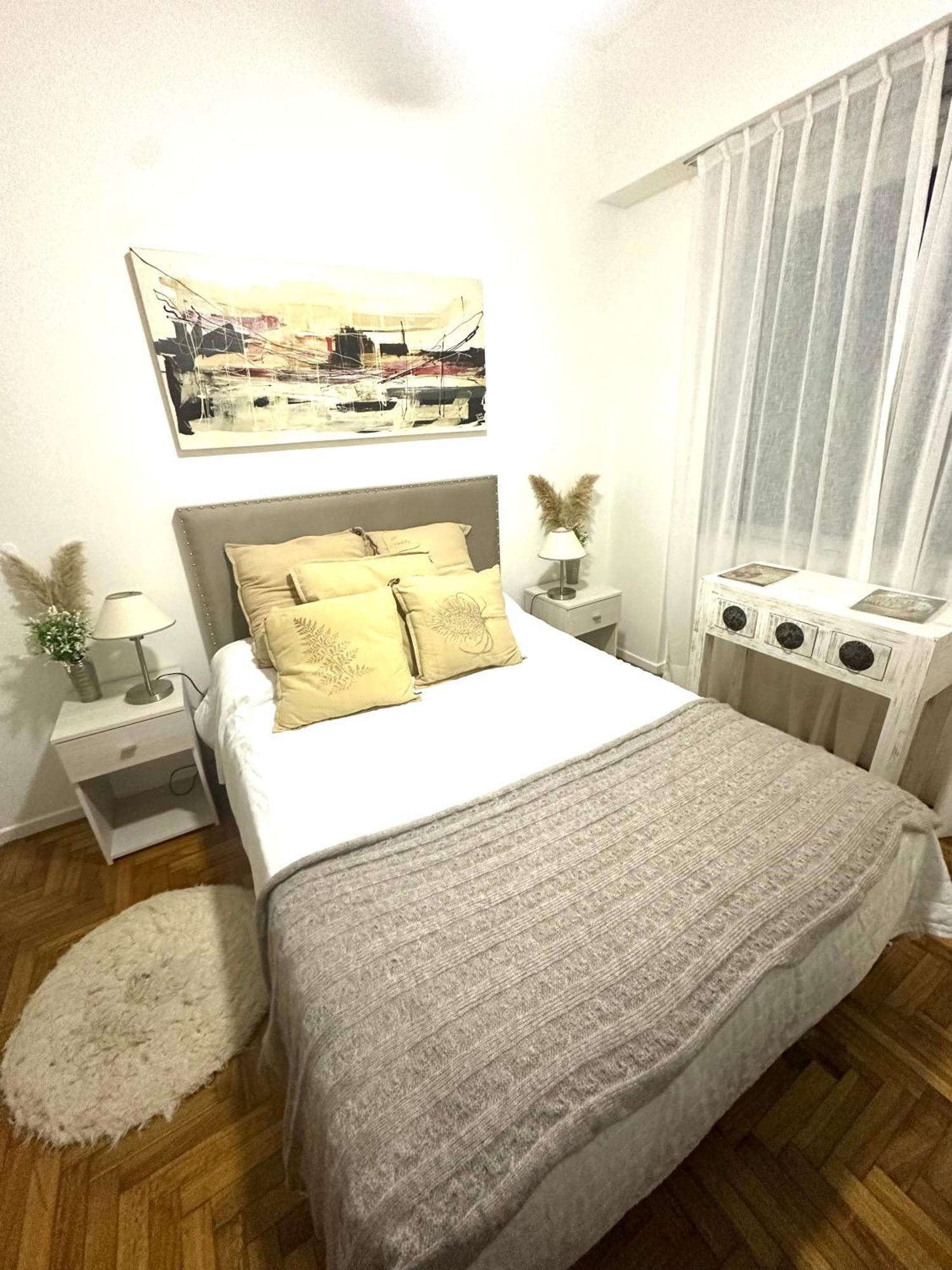 Apartamento Arenales Y Talcahuano *