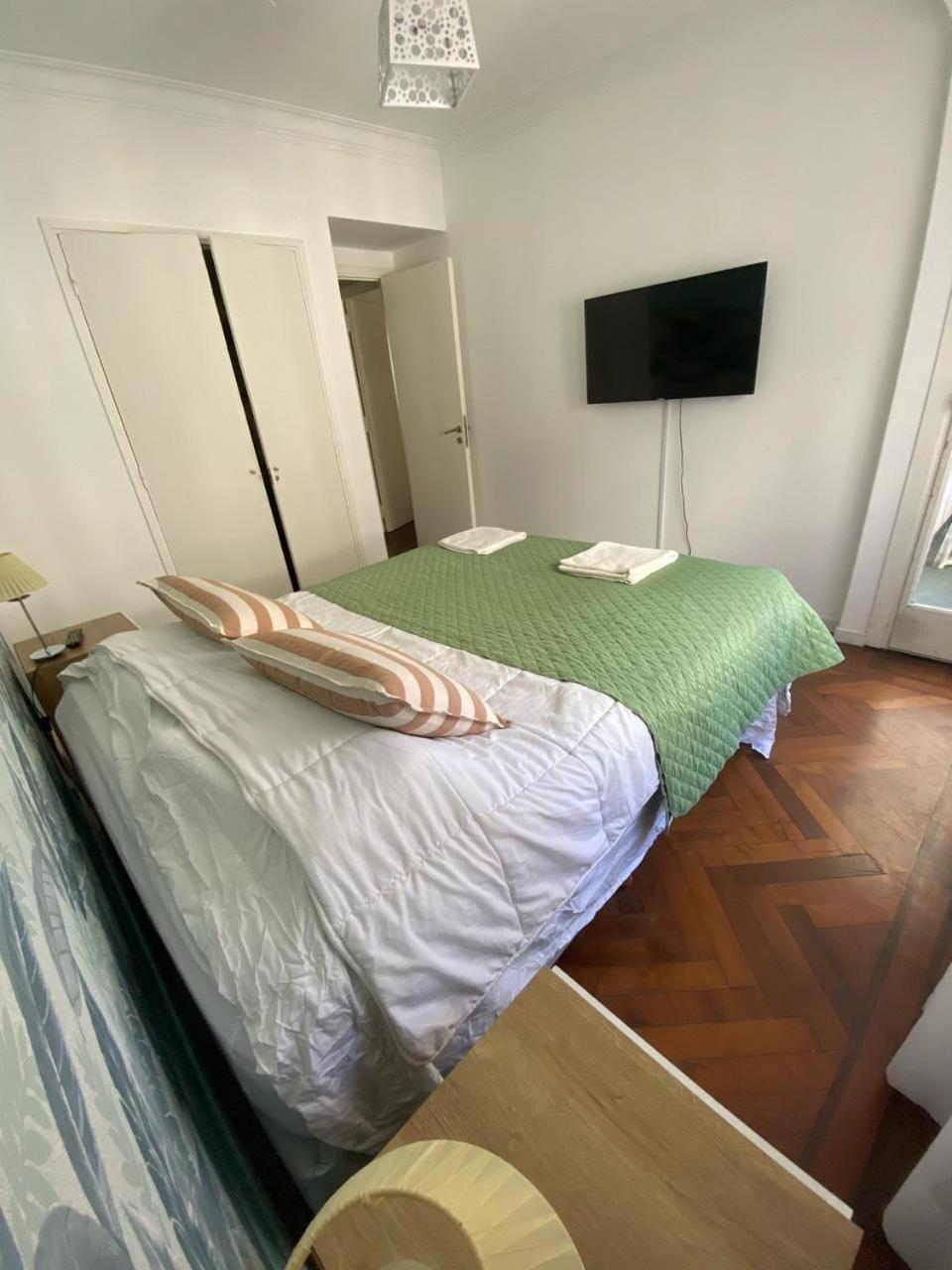 Excelente! 4 Habitaciones, 8 Huespedes *