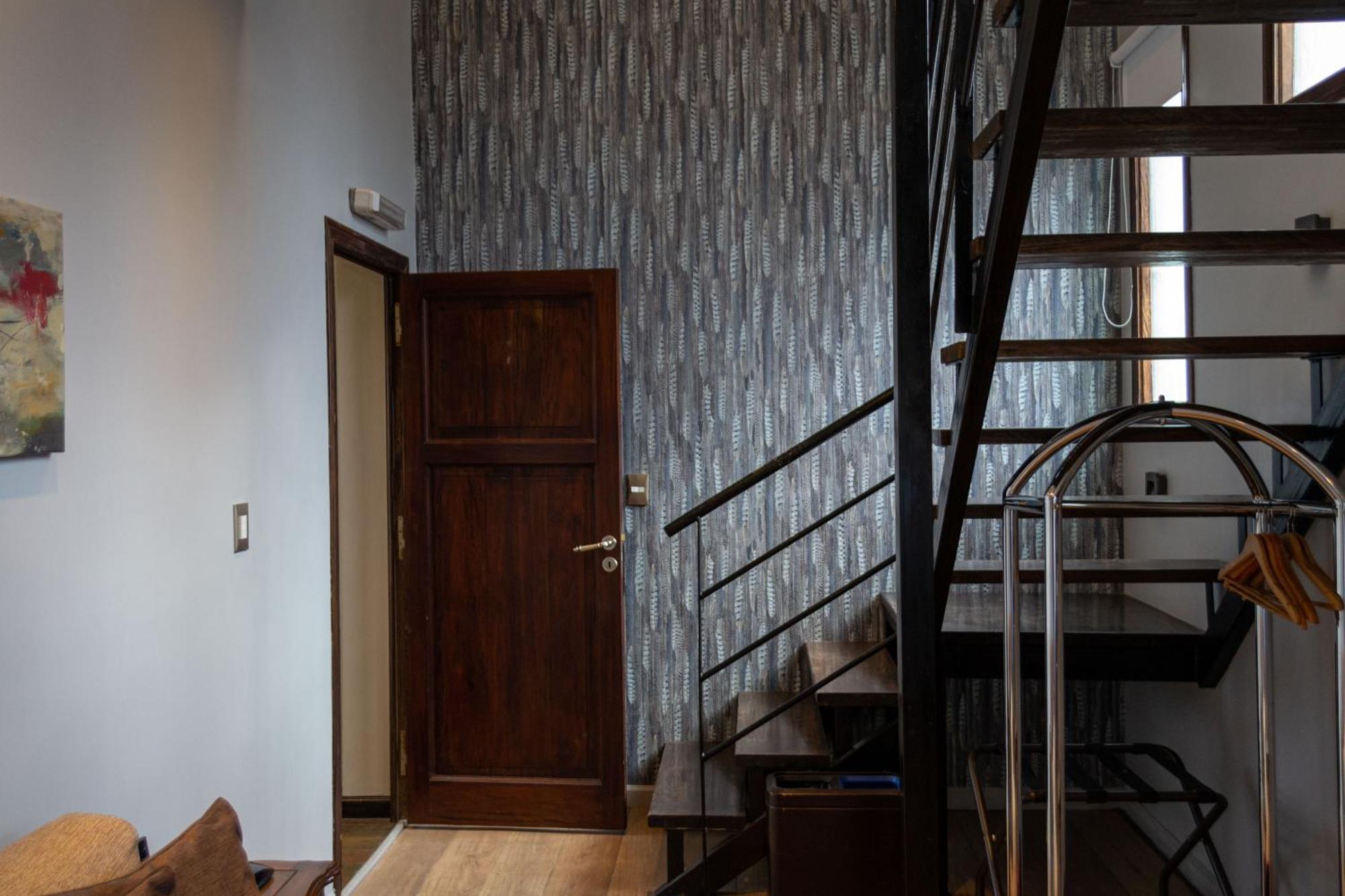 Miravida Soho & Wine Bar Hotel 3*